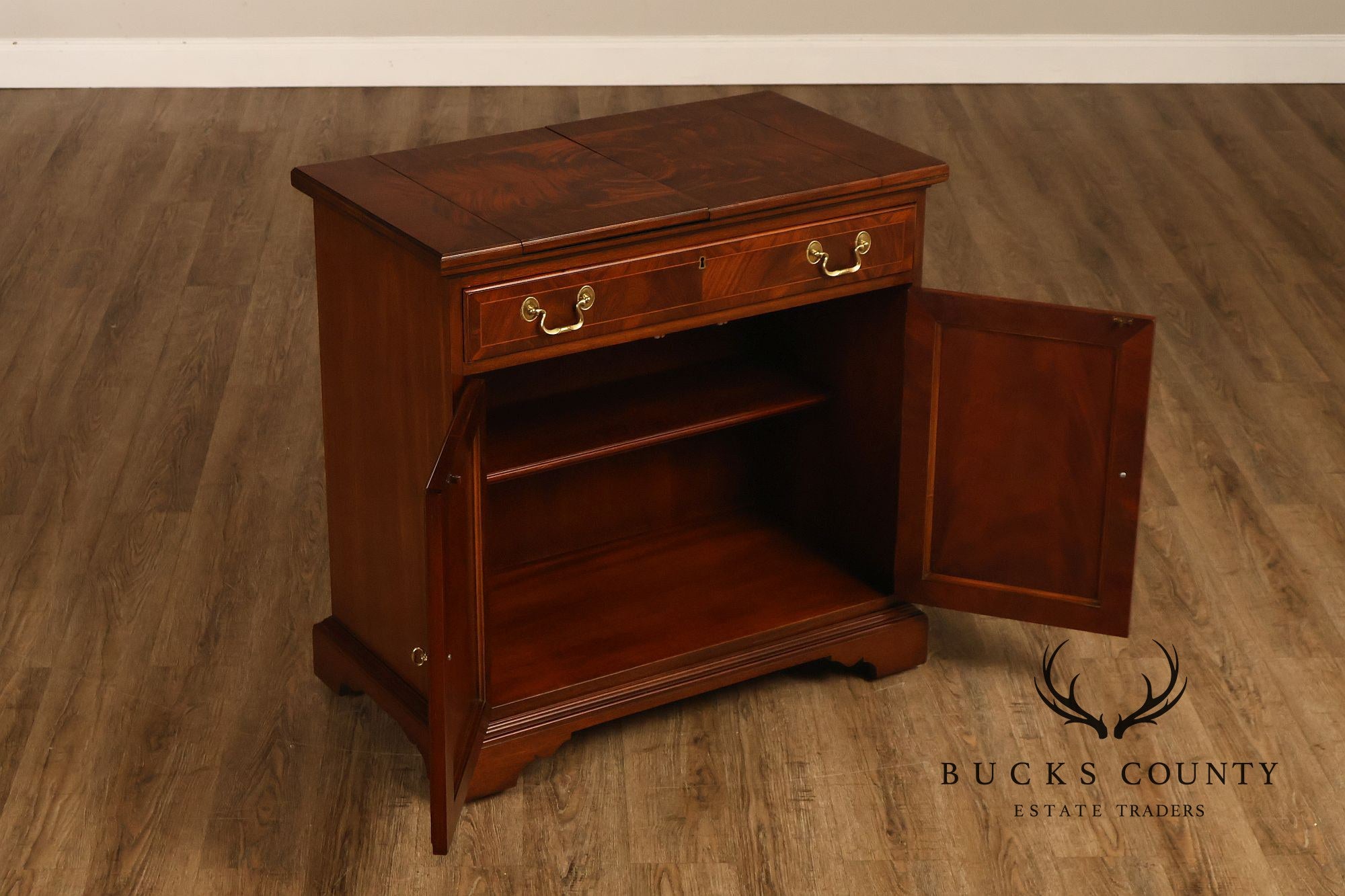Councill Furniture Georgian Style Mahogany Flip Top Server