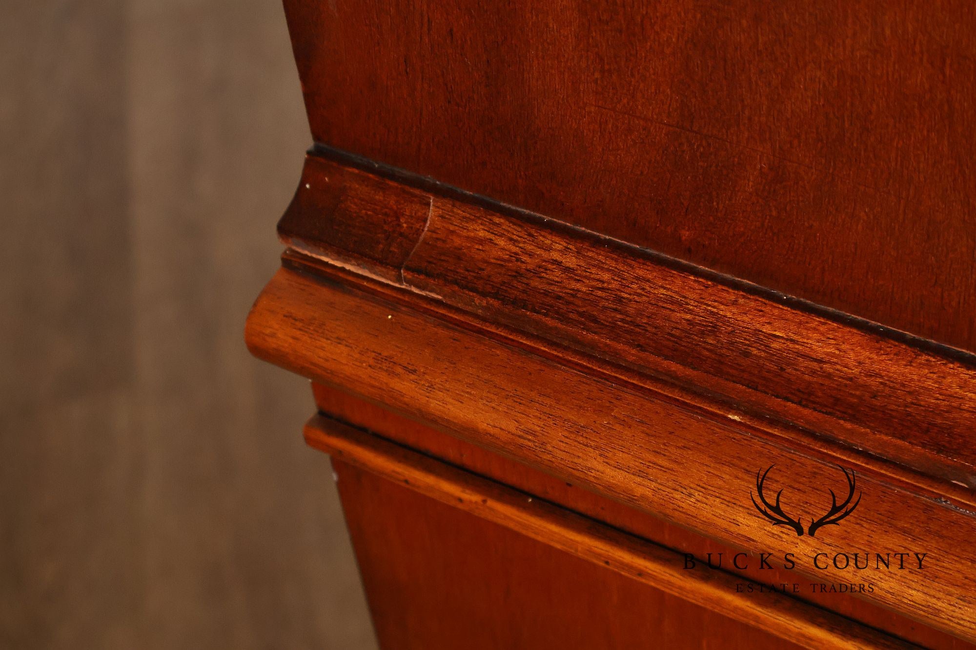 Hickory Chair Banded Mahogany Breakfront China Cabinet