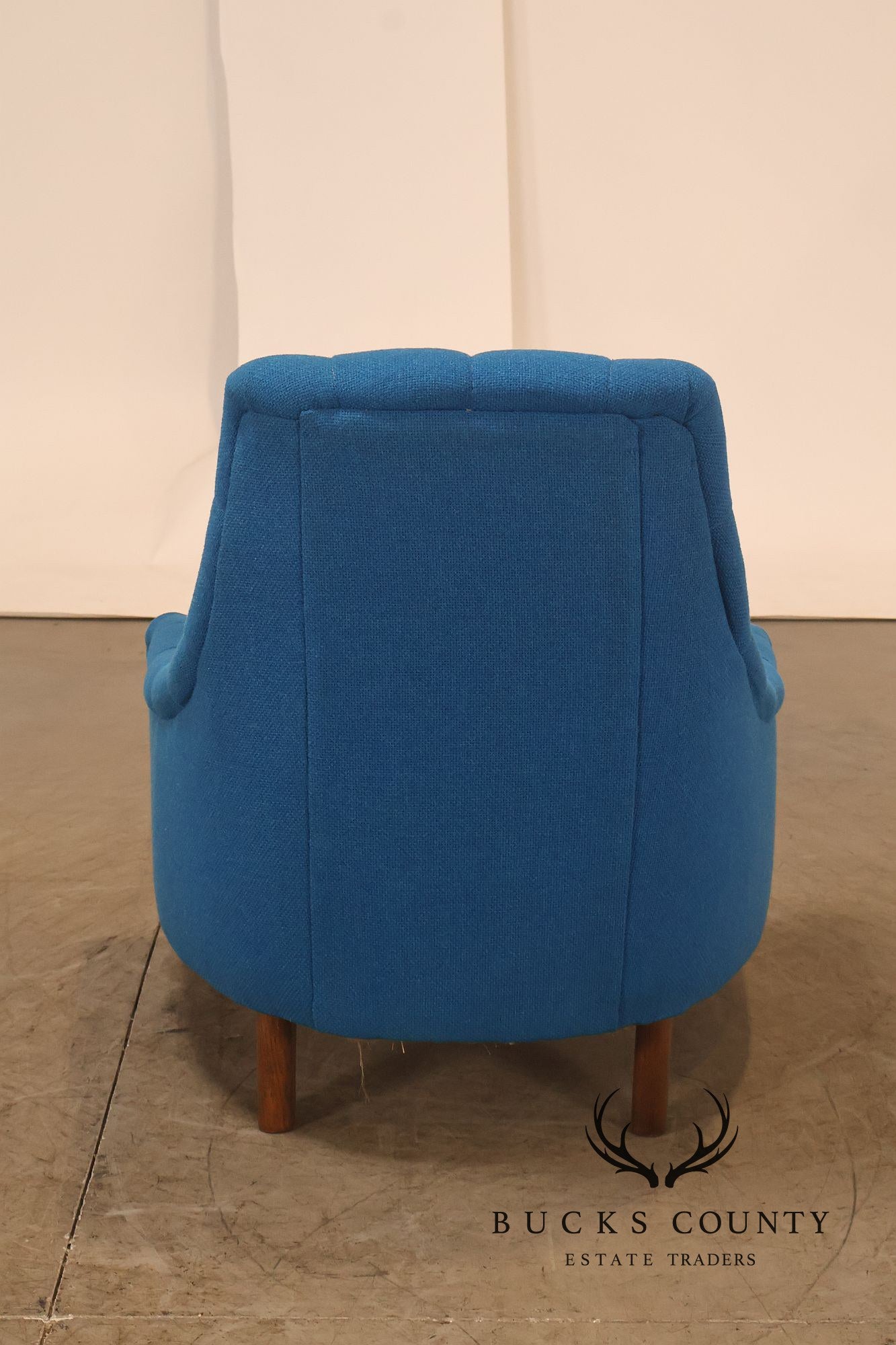 Vintage Schnadig Mid Century Modern Blue Upholstered Tufted Lounge Chair
