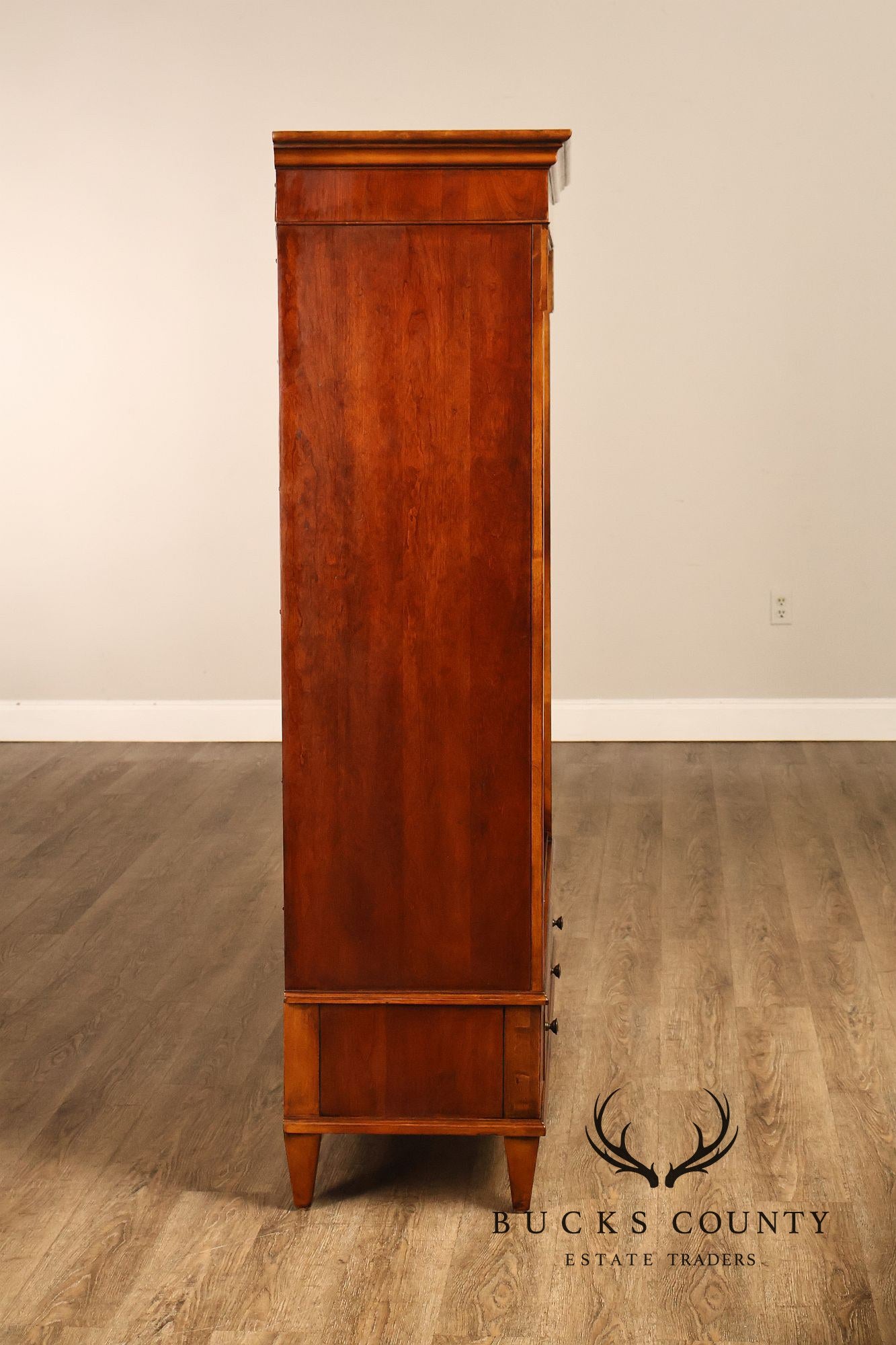 Ethan Allen 'Townhouse' Sliding Door Bookcase