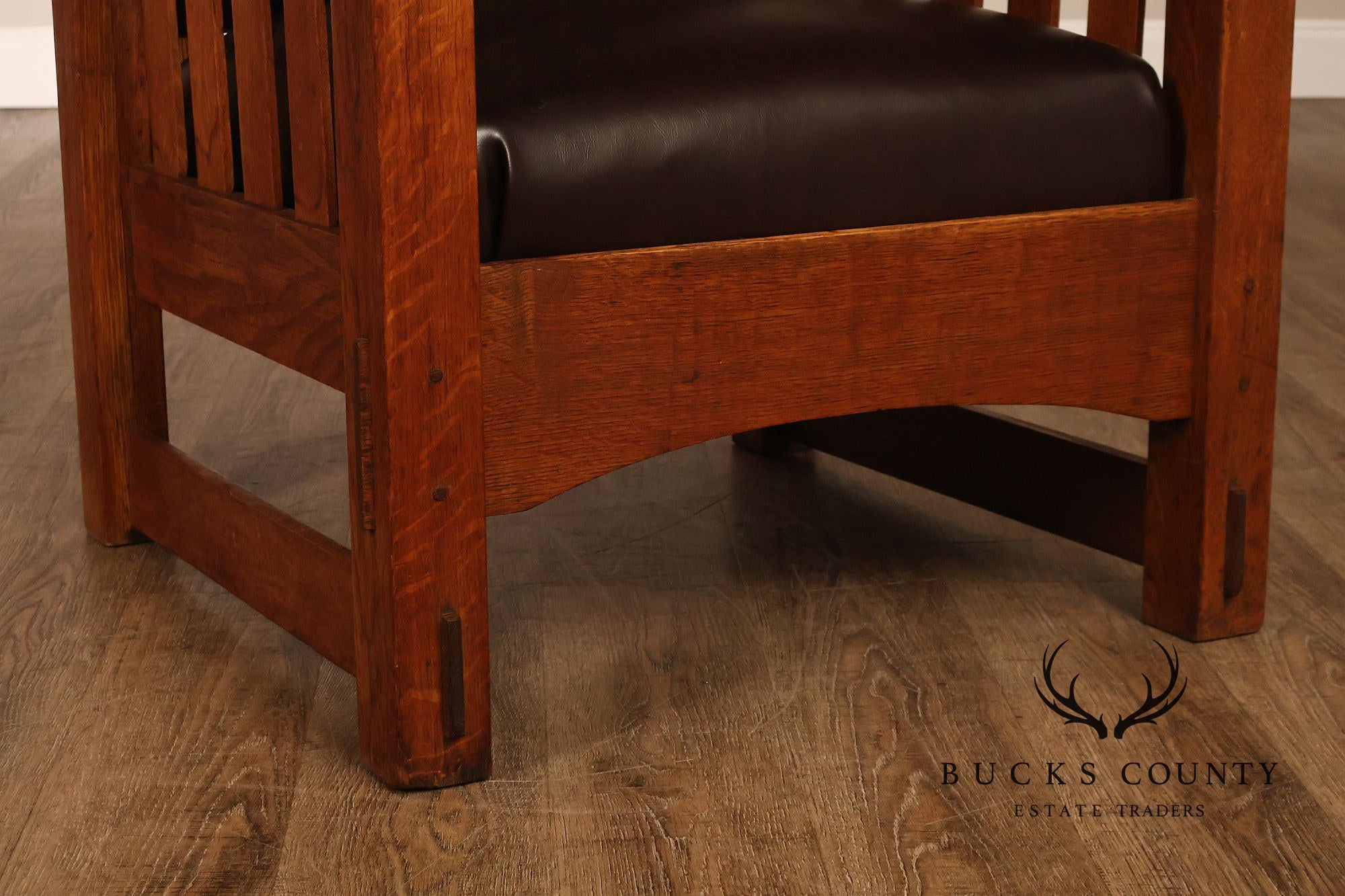 Antique Harden Arts & Crafts Oak Morris Chair