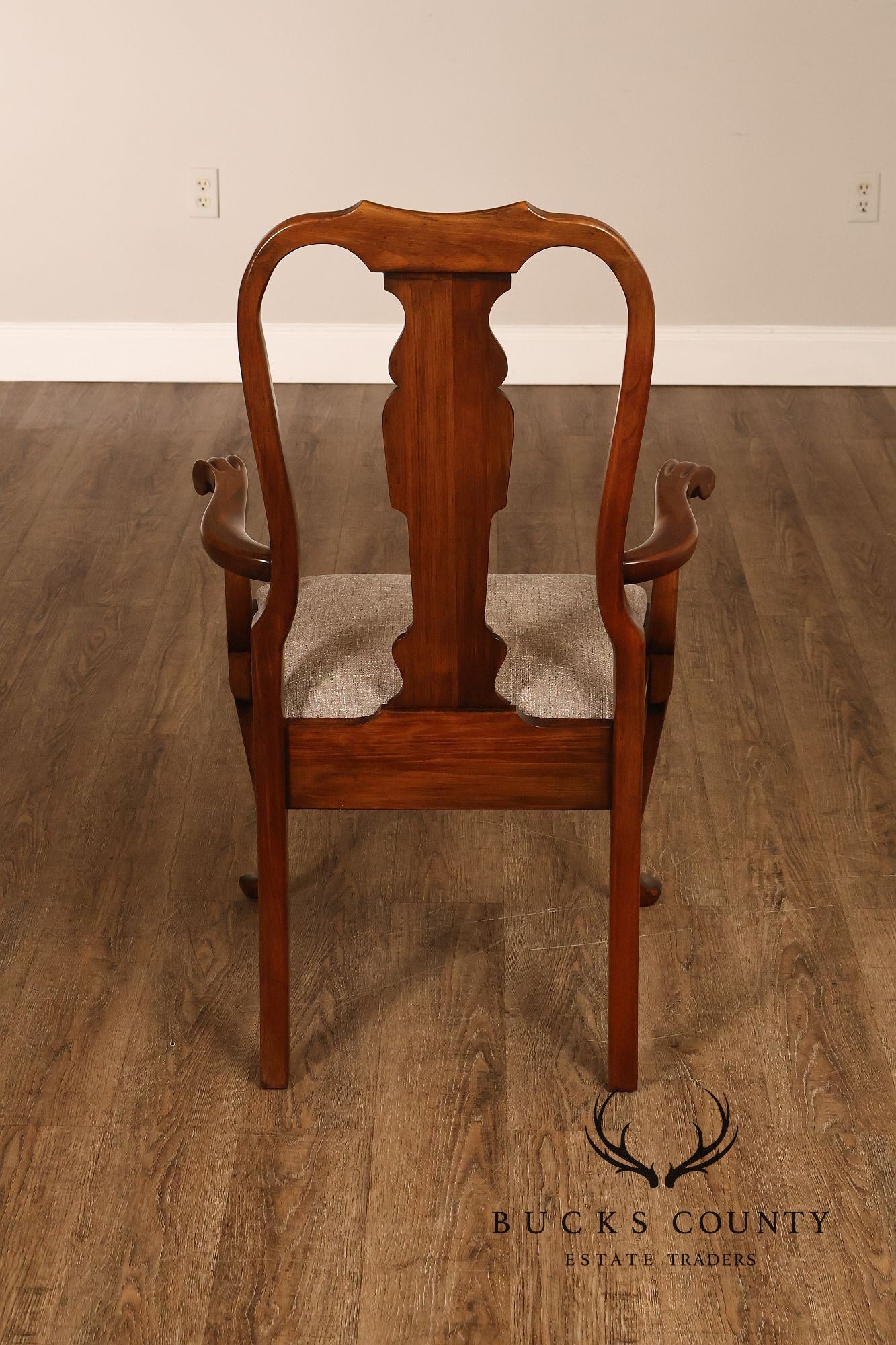 Queen Anne Style Set Of Six Cherry Dining Chairs