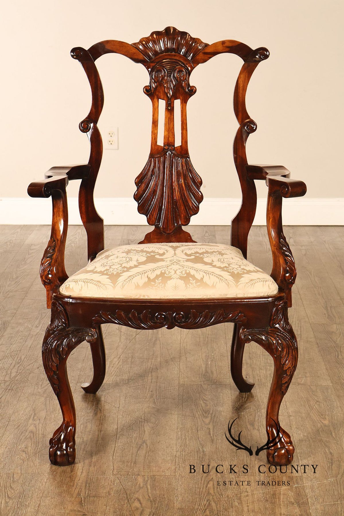 Chippendale Style Set Of 8 Mahogany Carved Claw Foot Dining Chairs