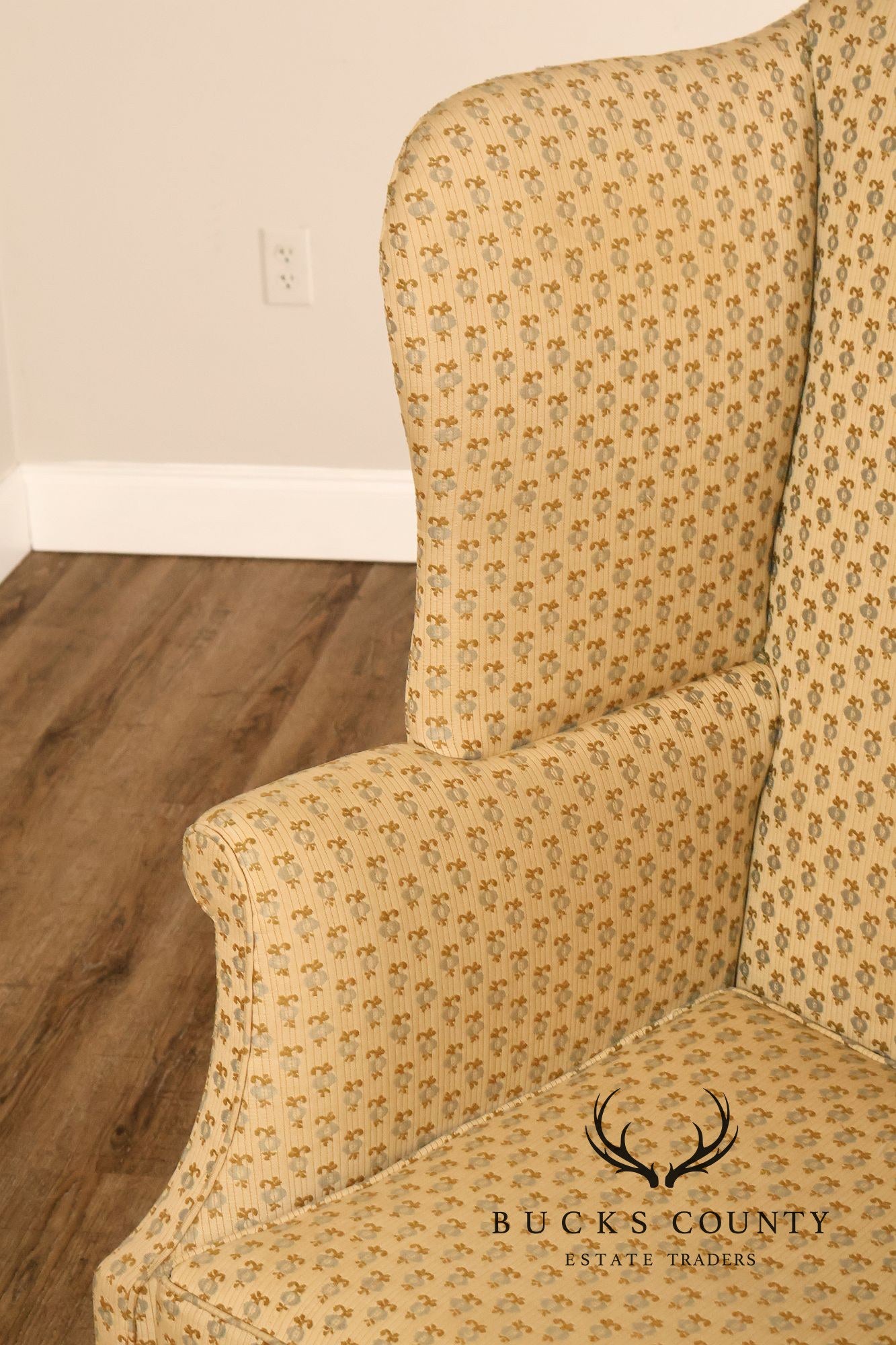 Kittinger Williamsburg Adaptation Mahogany Wing Chair
