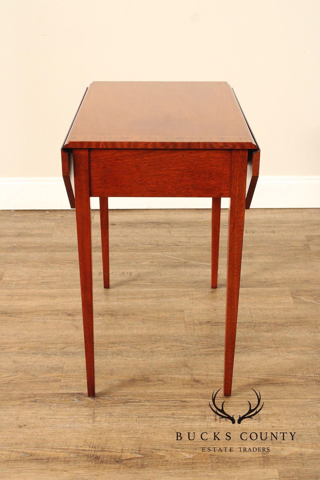 Councill Federal Style Pair of Inlaid Mahogany Pembroke Side Tables