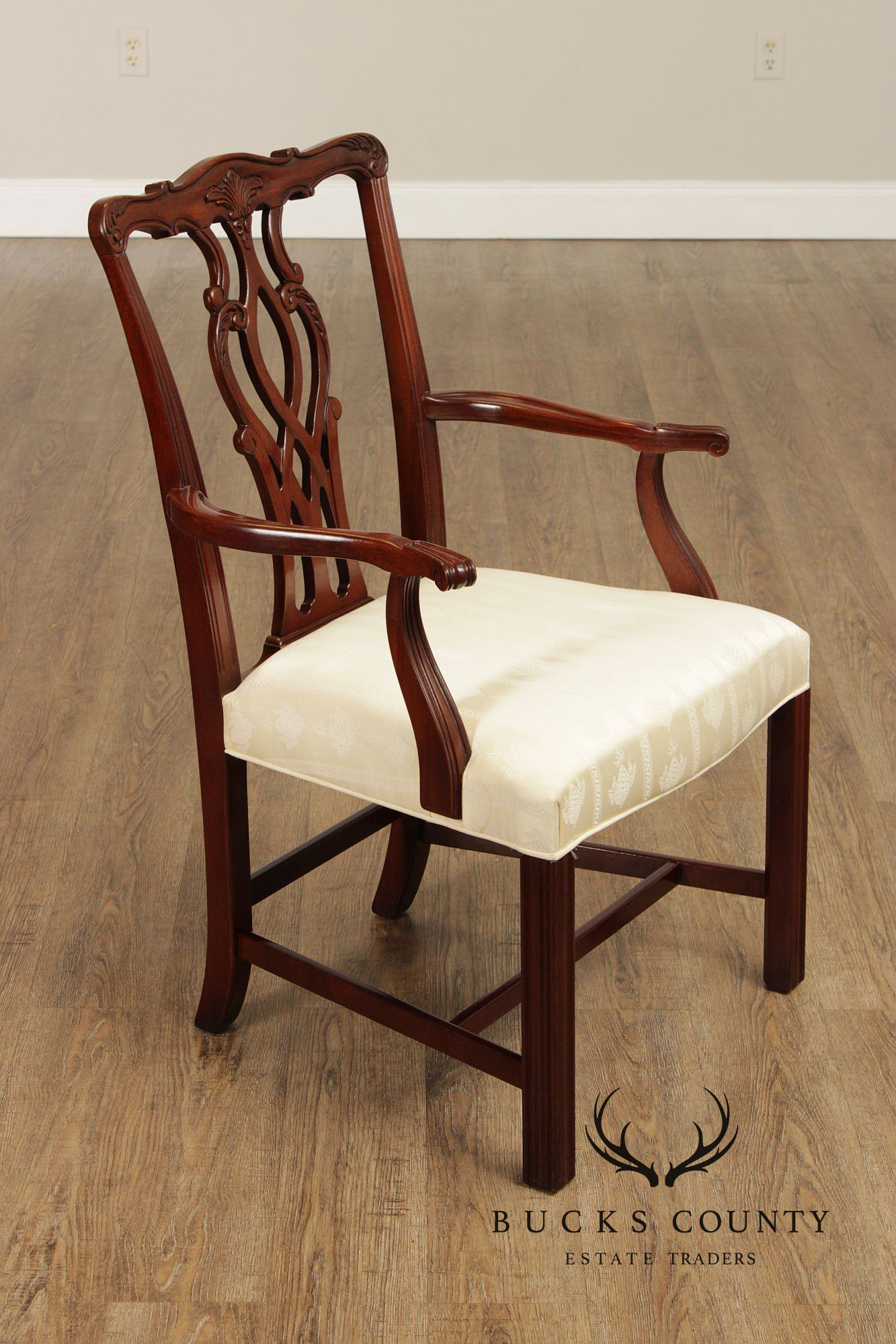 Hickory Chair Set Of Six Chippendale Style Mahogany Dining Chairs