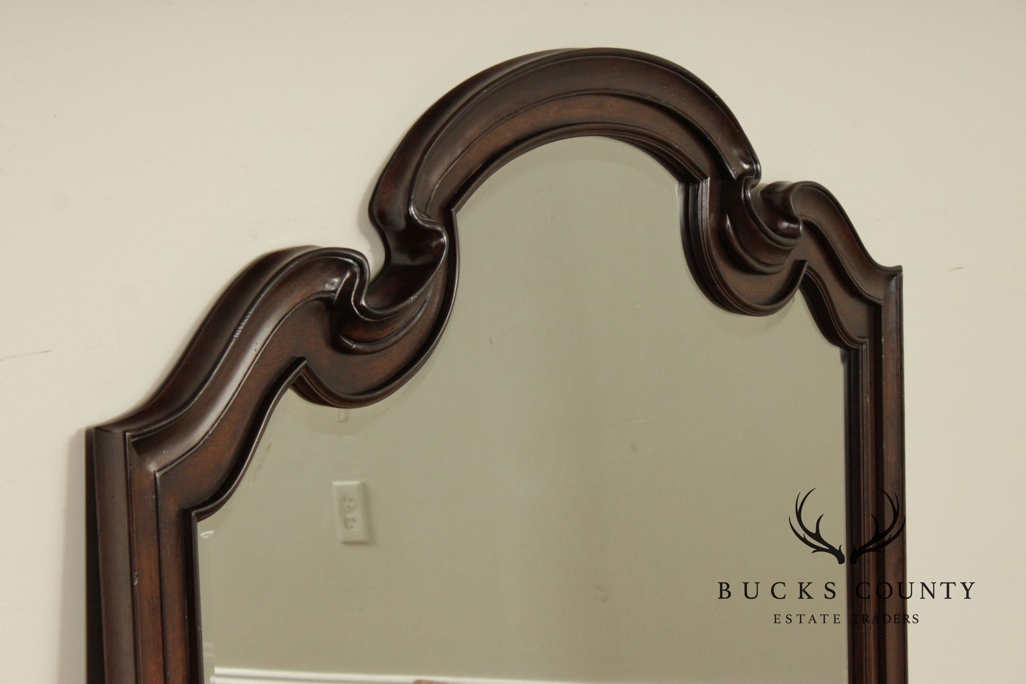Thomasville 'Hills of Tuscany' Dresser Mirror