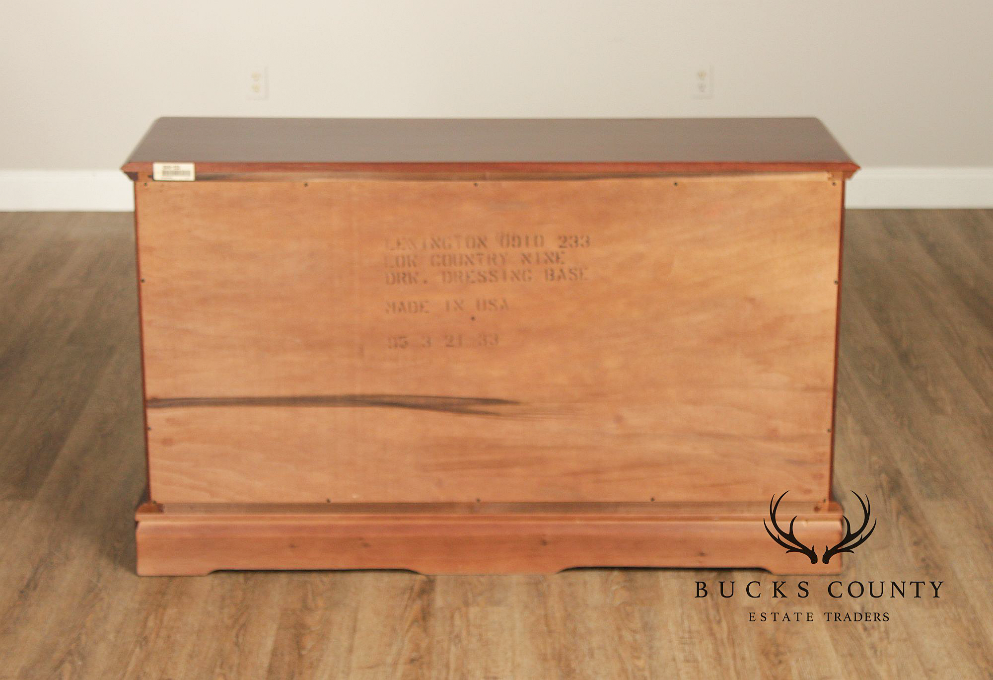 Link Taylor Heirloom Solid Mahogany Nine Drawer Dresser