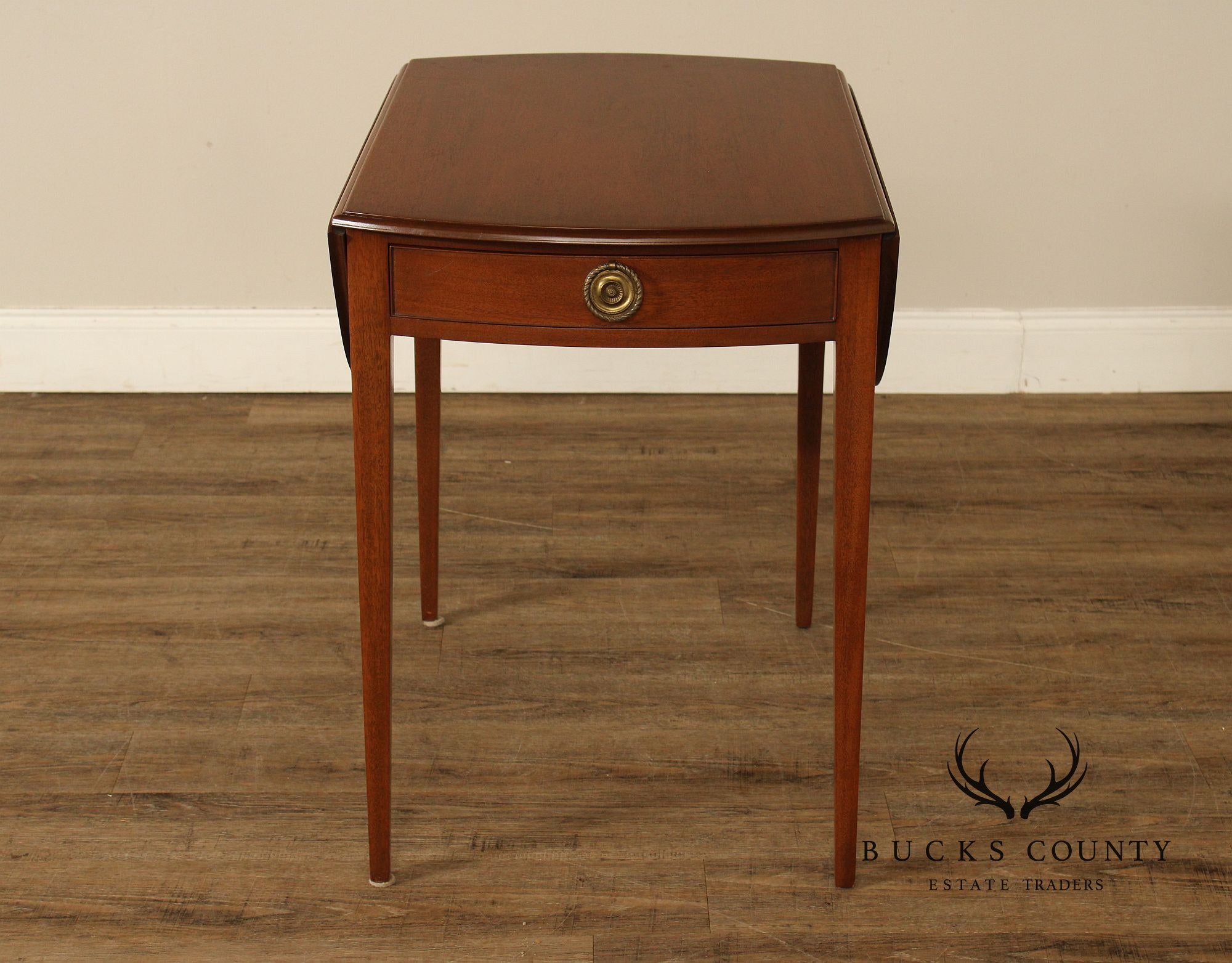 Kittinger 'Gainesborough' Mahogany Pembroke Table