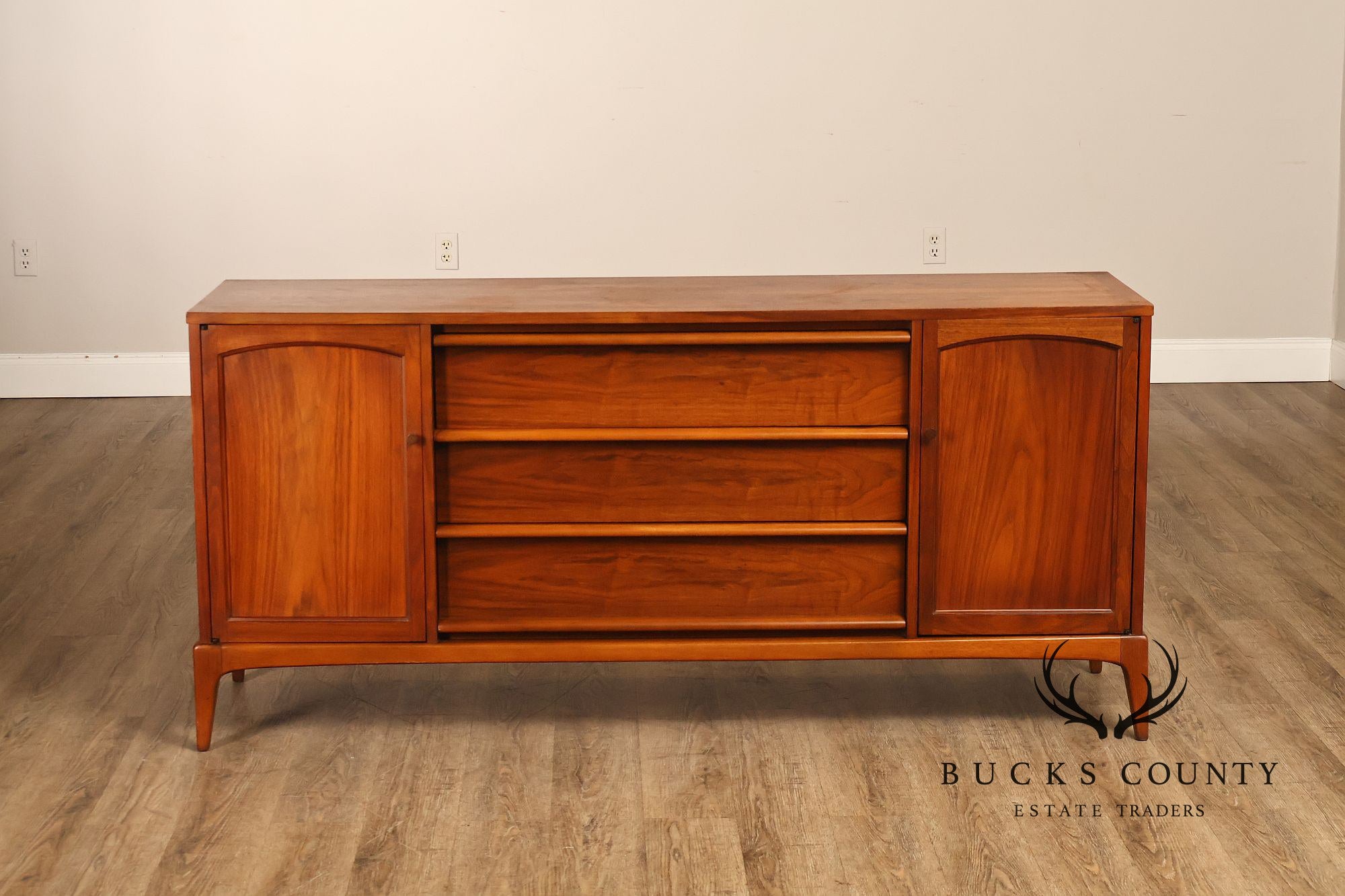 Lane Rhythm Mid Century Walnut Sideboard
