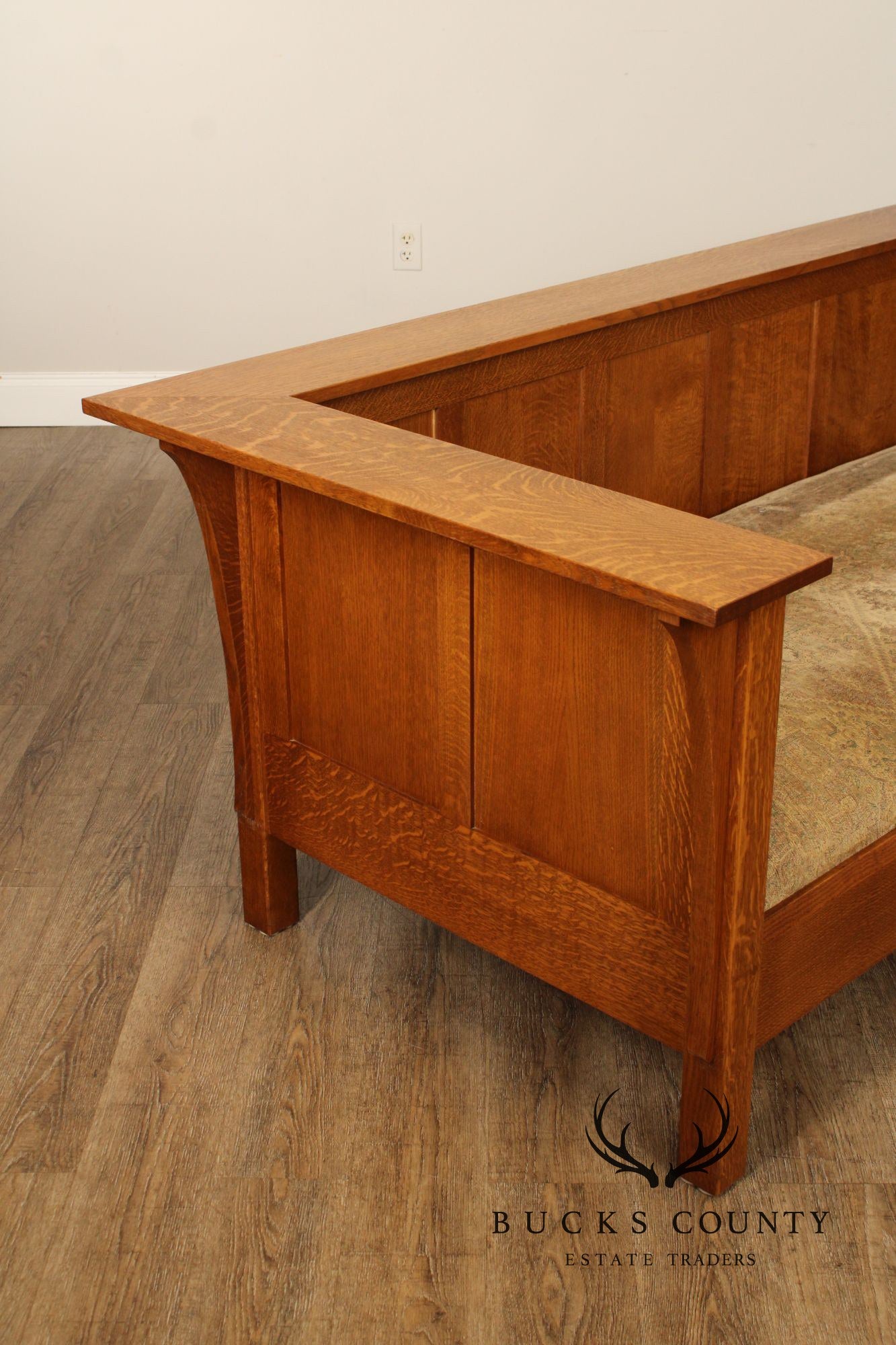 Stickley Mission Collection Oak Prairie Settle