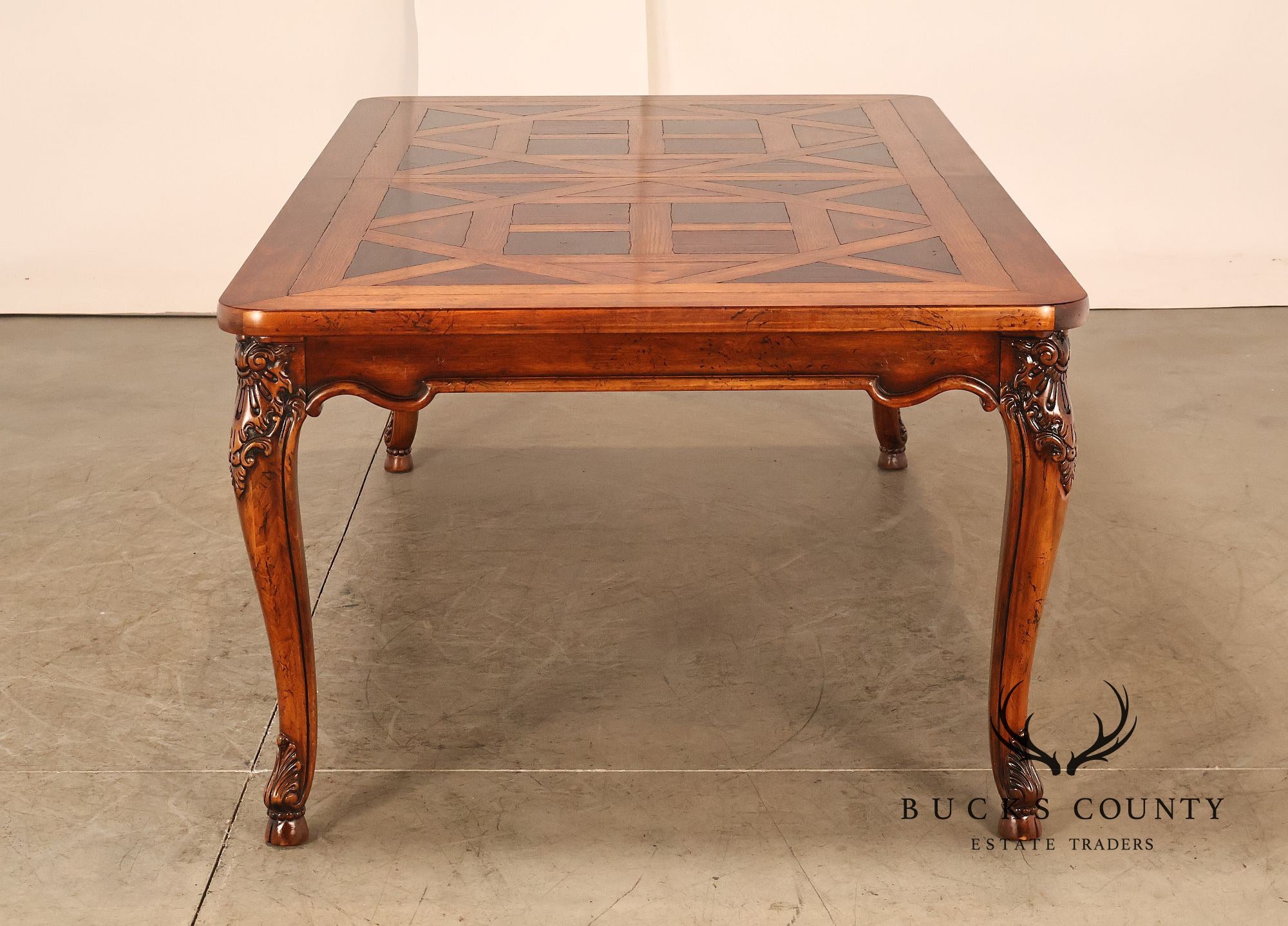 Henredon French Provincial Style Parquetry Top Expandable Dining Table