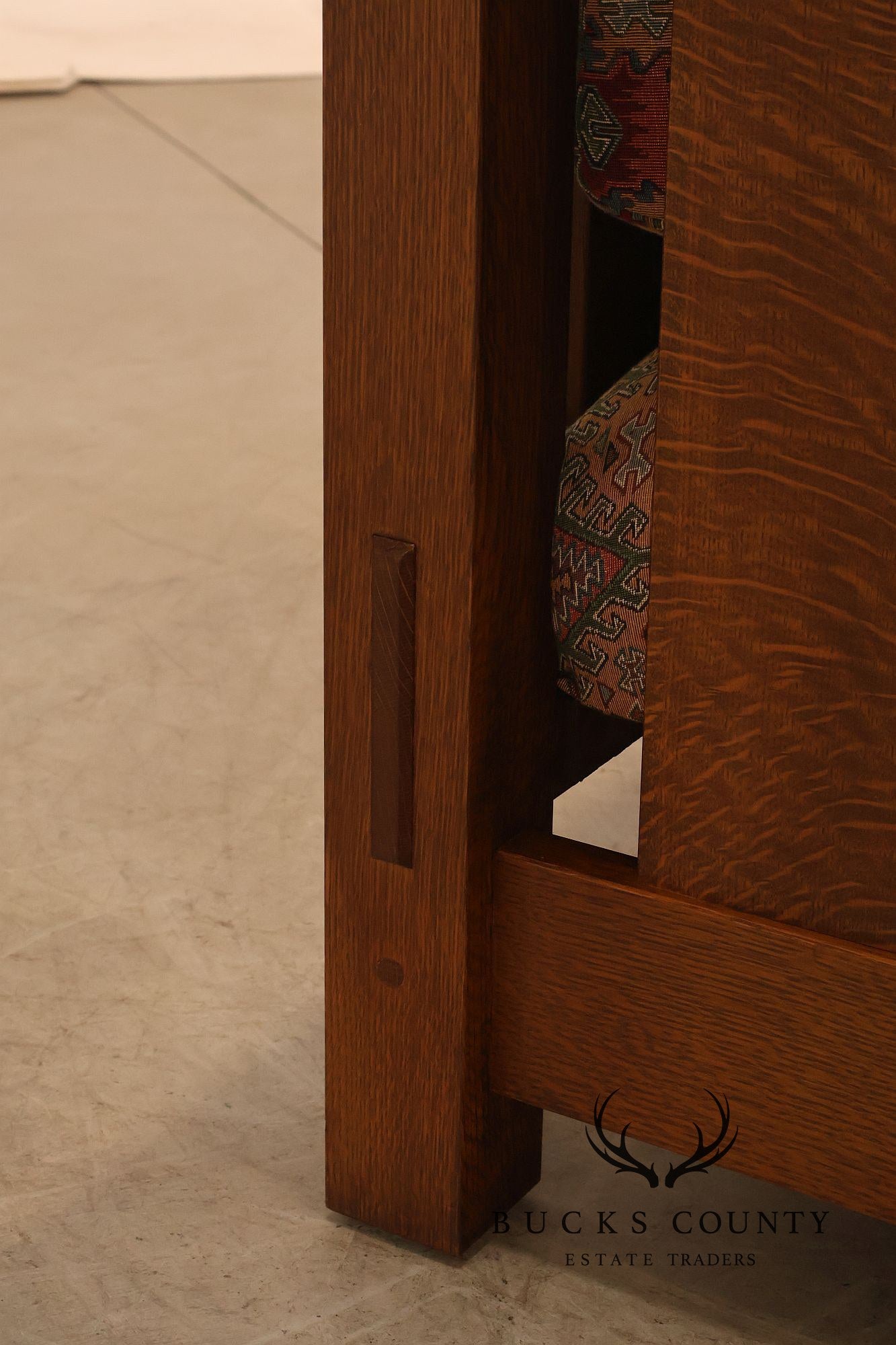 Stickley Mission Collection Oak Settle Sofa