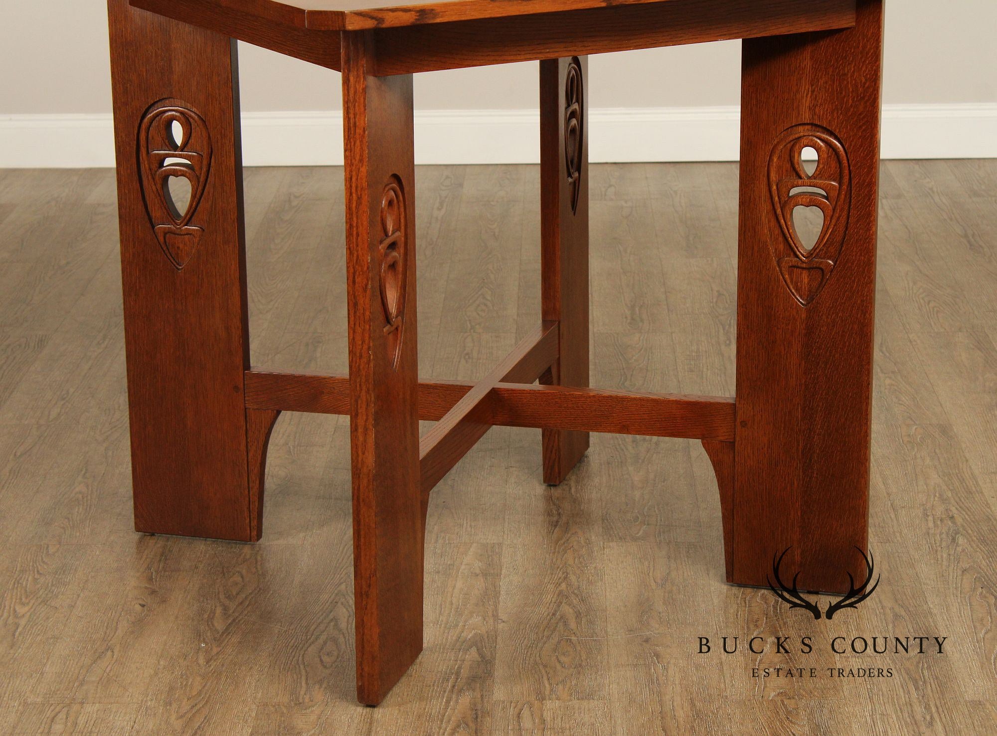 Stickley Mission Collection Oak Argyle Street Bistro Table