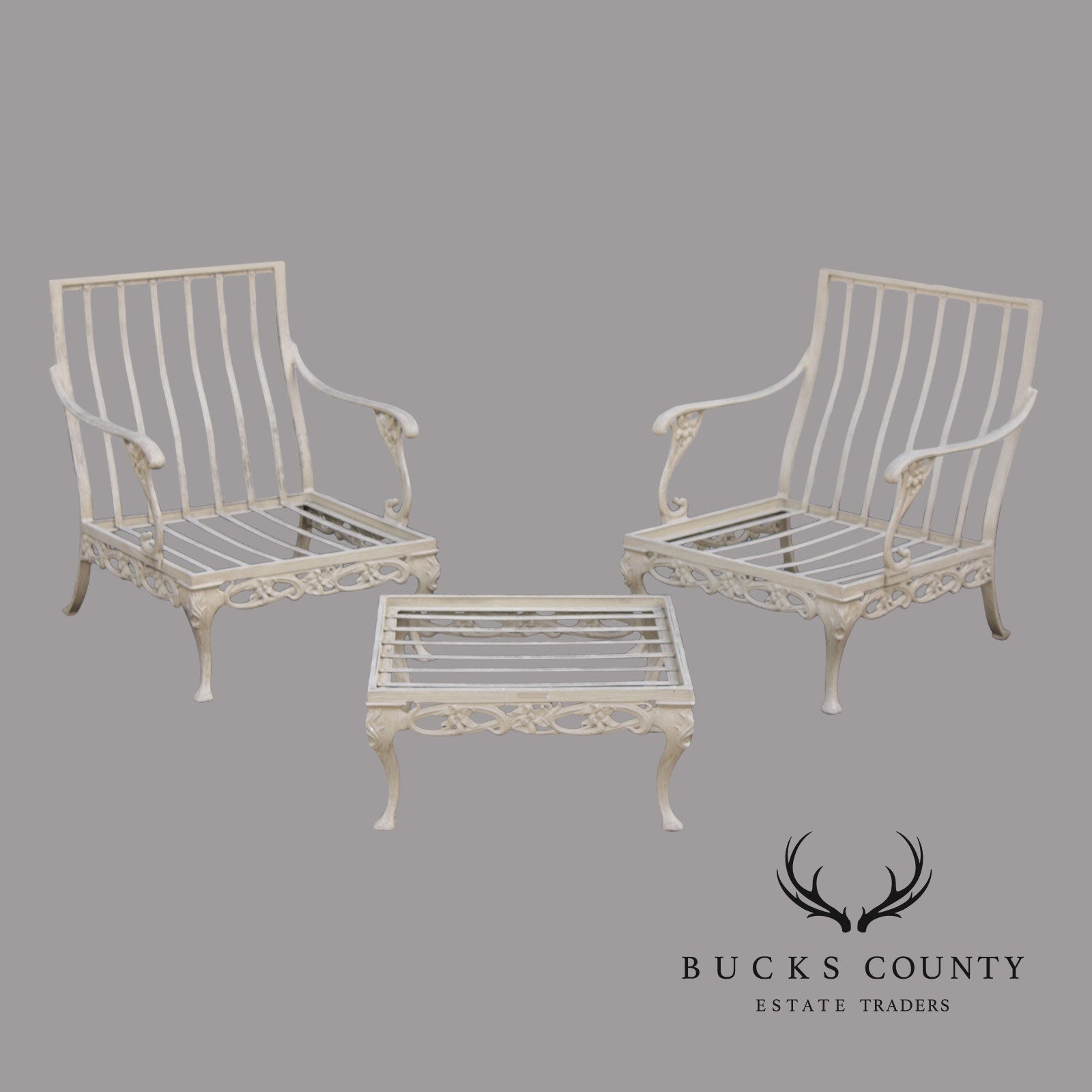 BROWN JORDAN PAIR OF CAST ALUMINUM 'DAY LILY' OUTDOOR PATIO LOUNGE CHAIRS WITH OTTOMAN