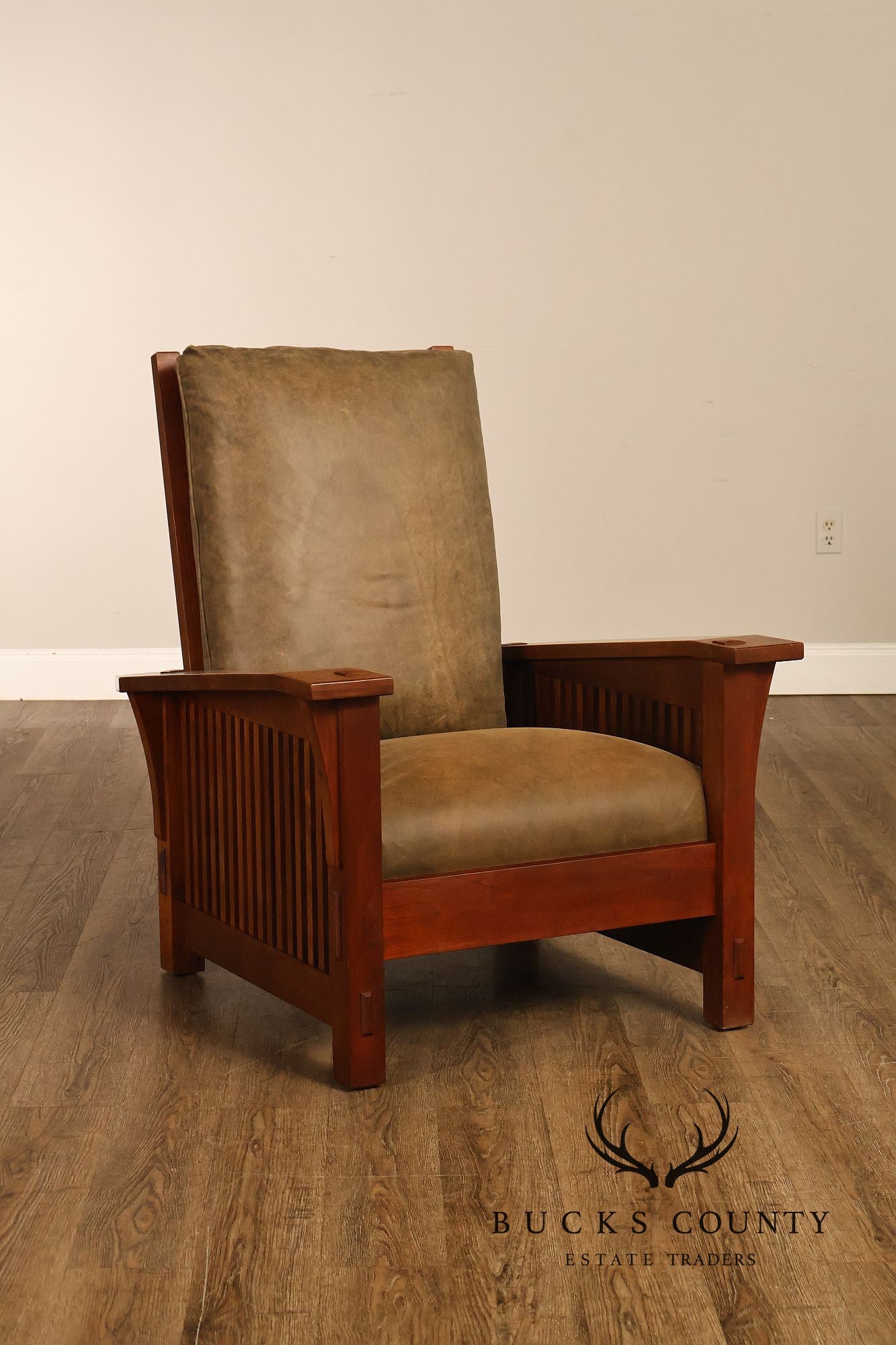 Stickley Mission Collection Cherry Spindle Morris Lounge Chair