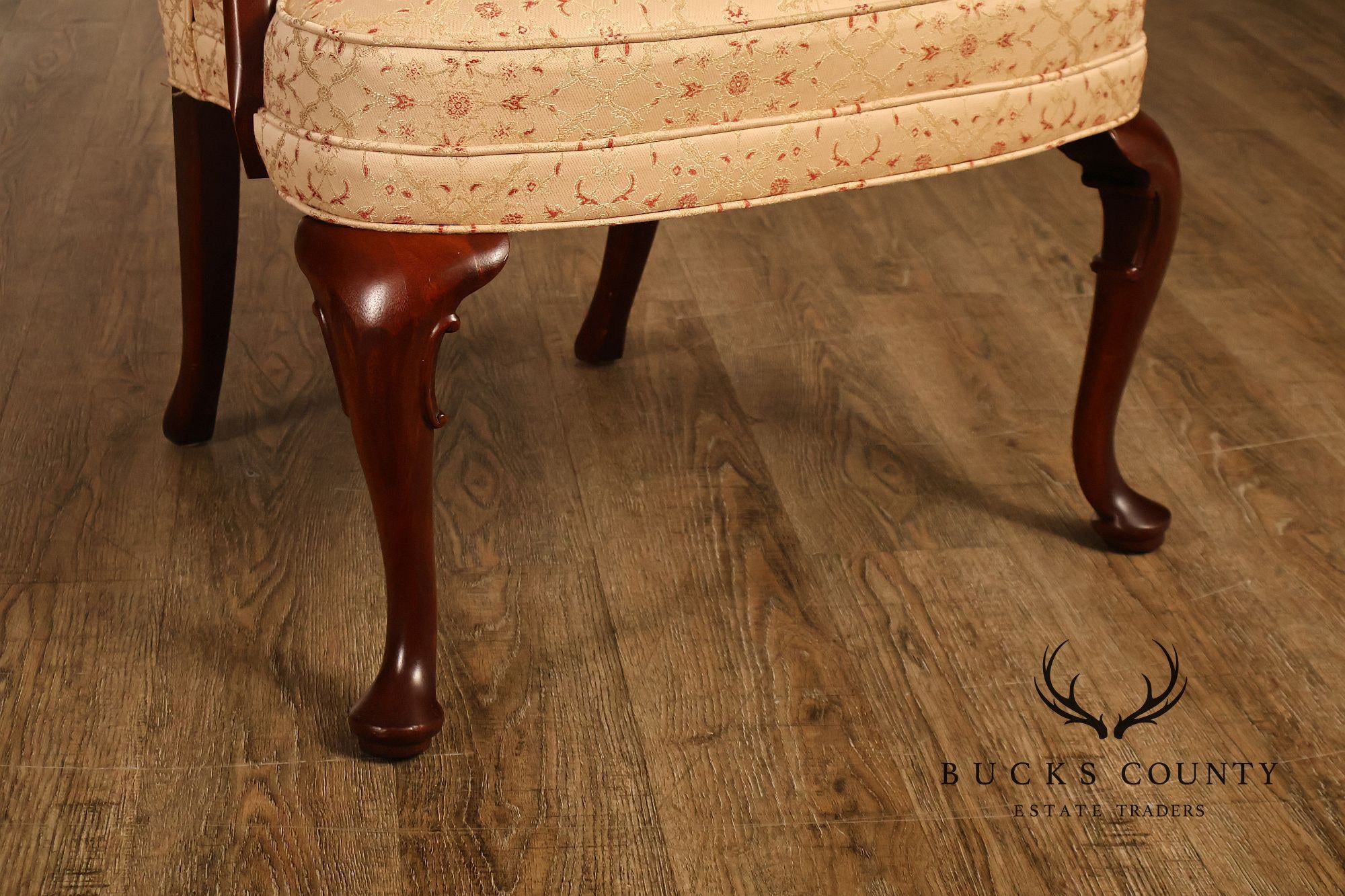 Hickory Chair Queen Anne Style Mahogany Armchair