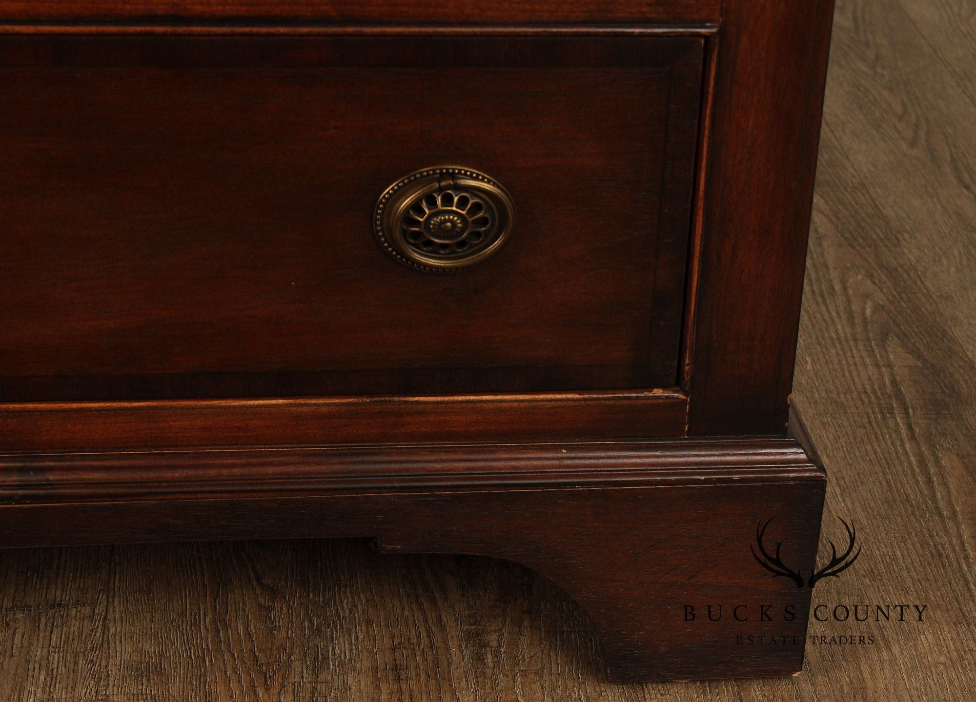 Henredon Georgian Style Mahogany Double Chest