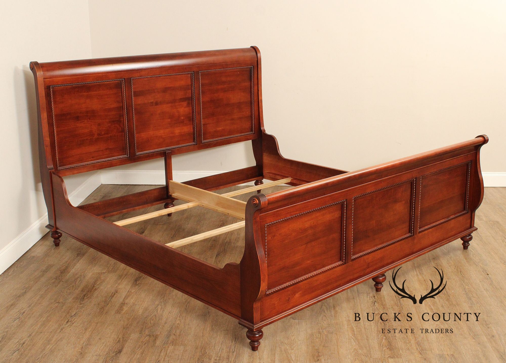 Durham Furniture King Size Sleigh Bed