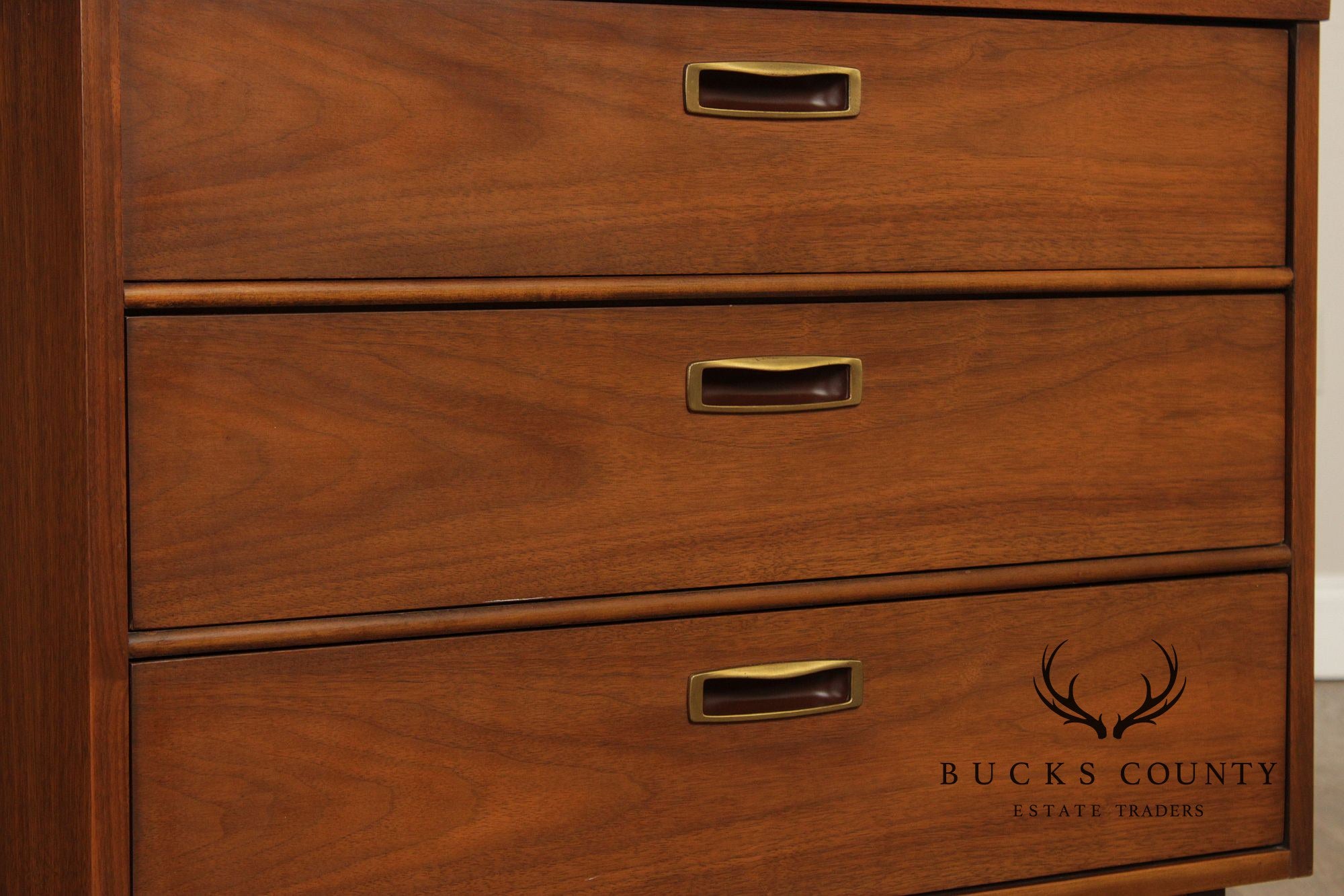 Mid Century Modern Walnut Chest of Drawers