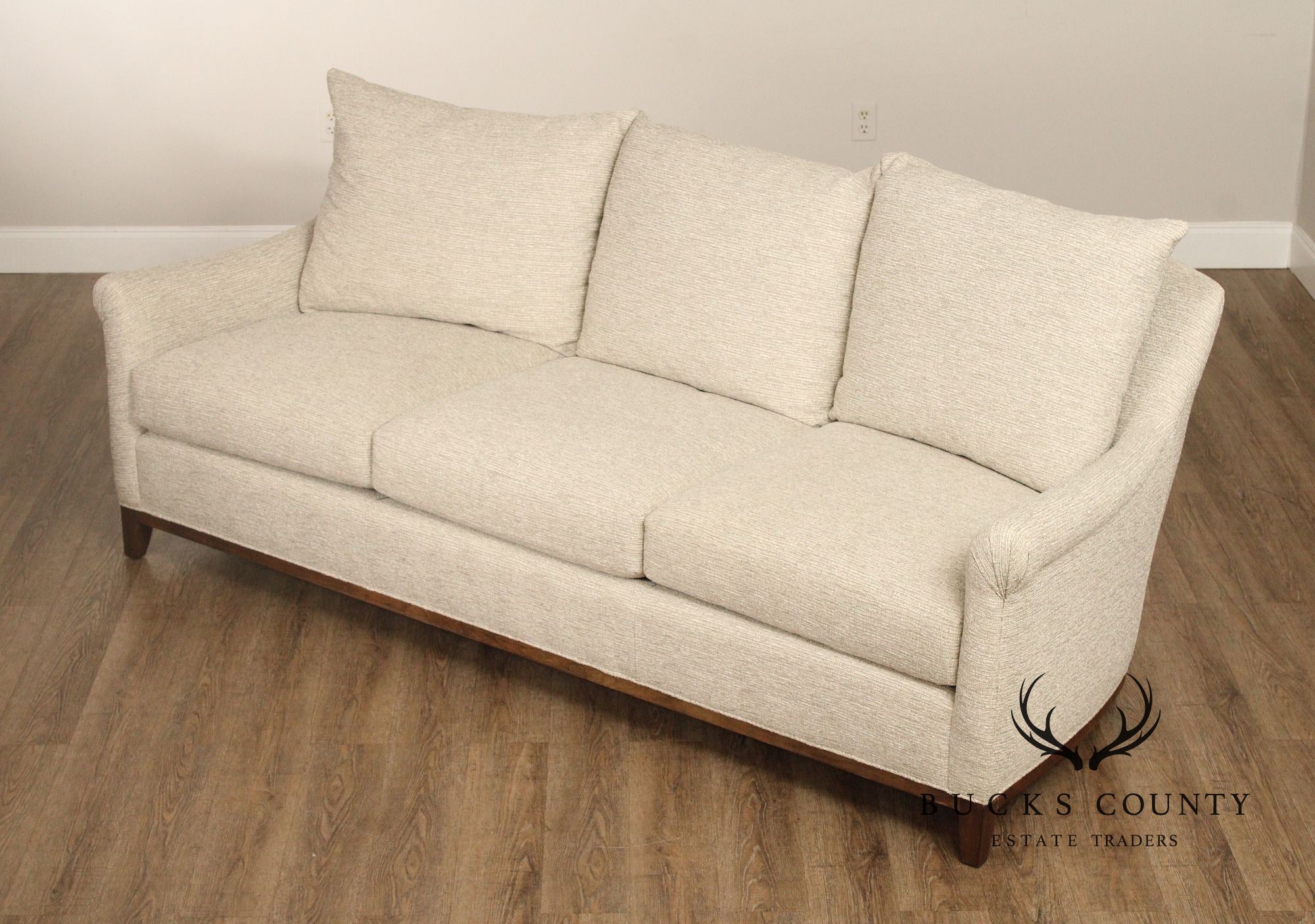 Taylor King Custom Upholstered 'Elm' Sofa