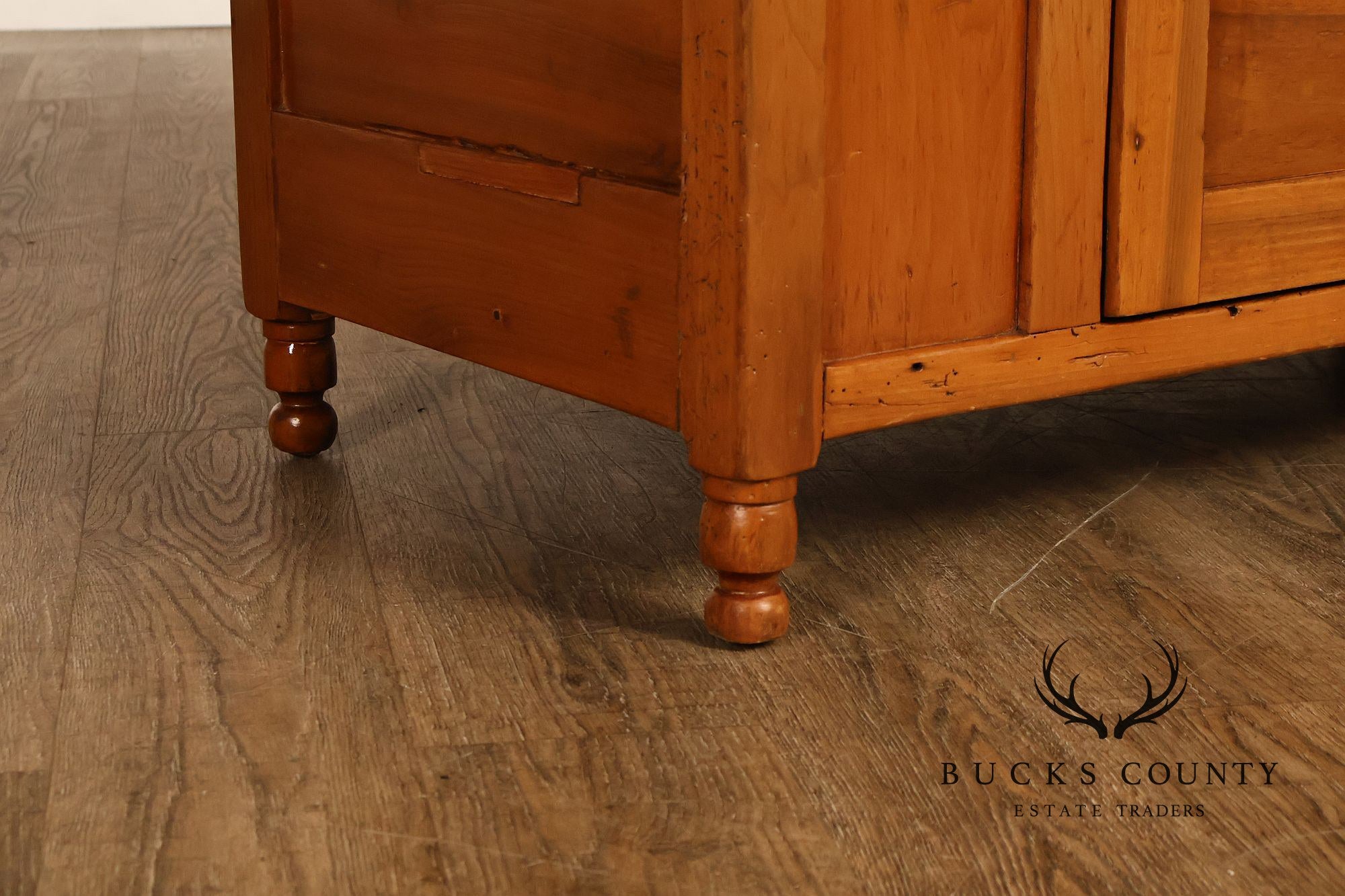 Antique American Country Pine Dry Sink Wash Stand
