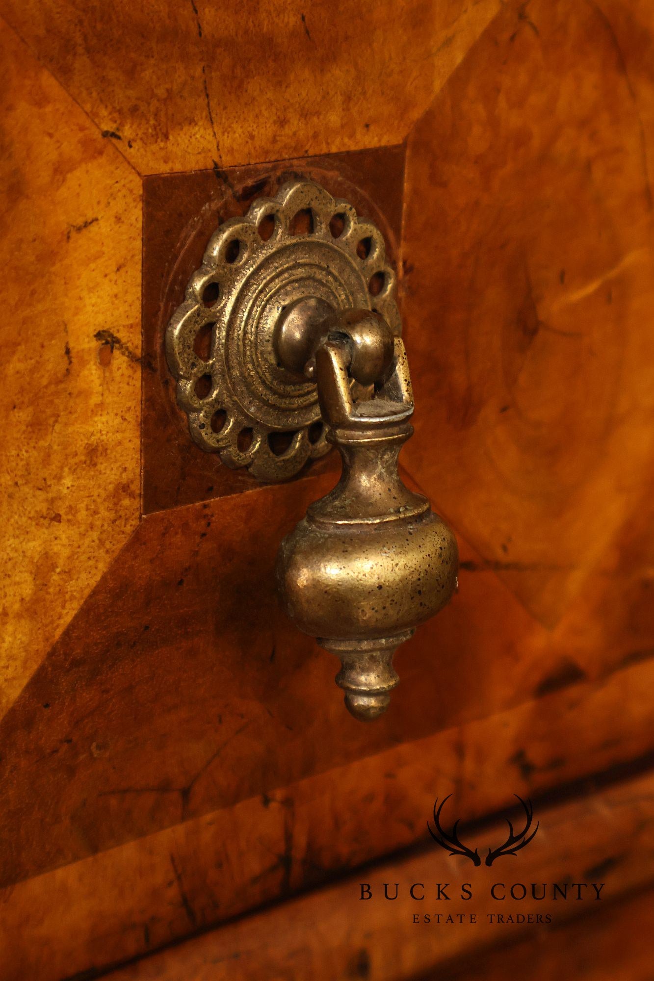 Jonathan Charles Oyster Chest of Drawers