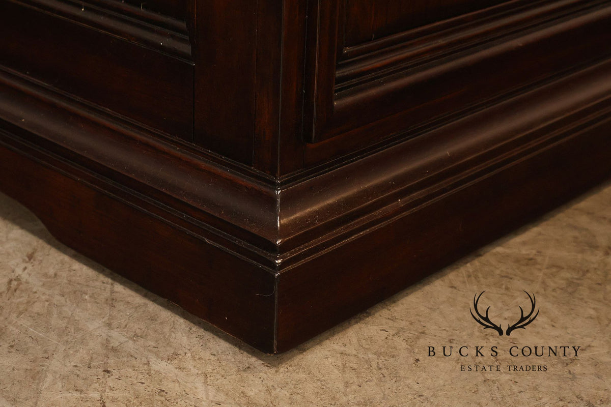 Bassett Traditional Executive Double Pedestal Desk