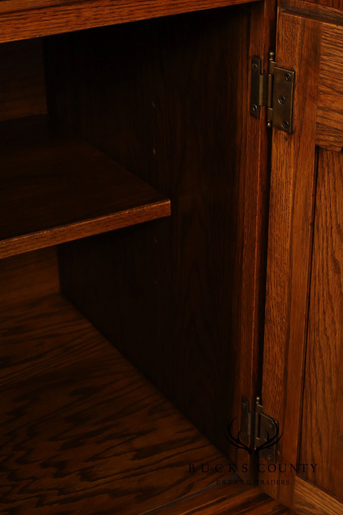 Ethan Allen Traditional Oak Lighted China Cabinet