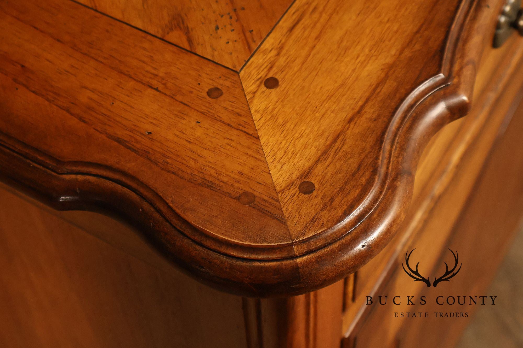 Hekman French Country Style Oak Two-Door Server