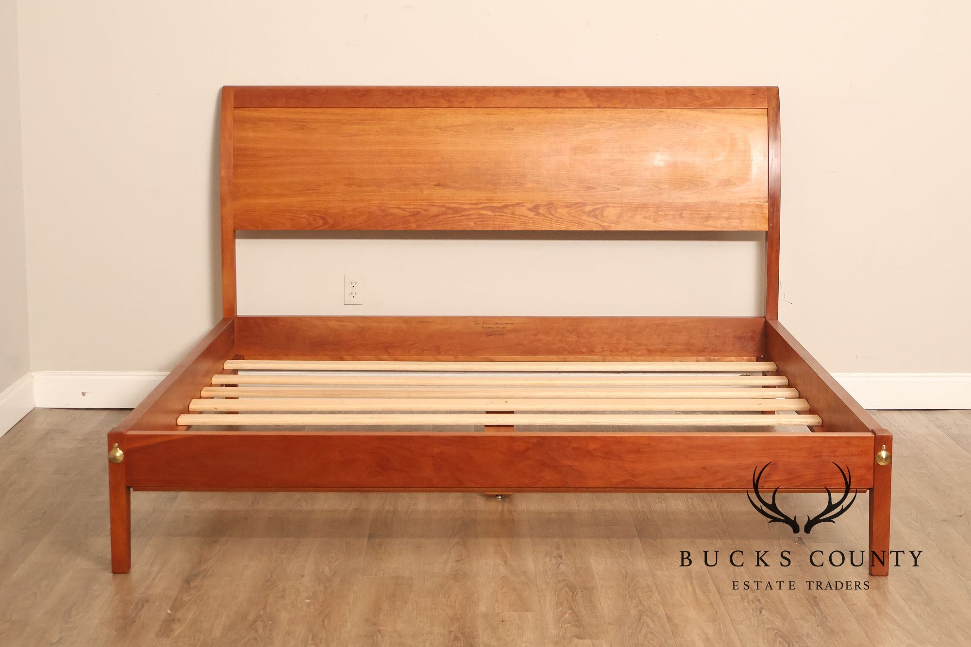 Thomas Moser Cherry King Sleigh Bed