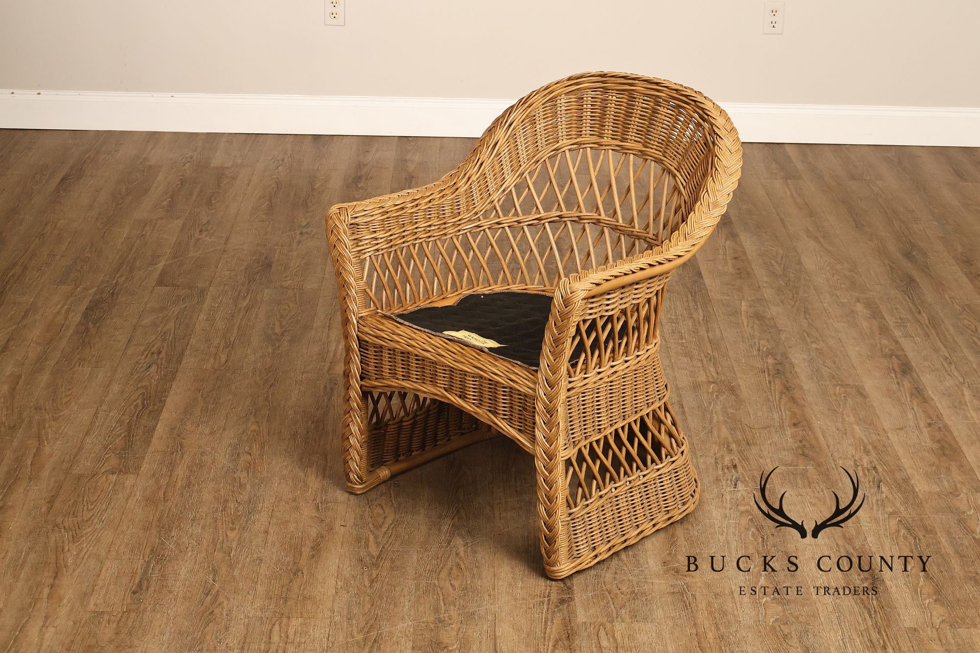 Henry Link Wicker Lounge Chair