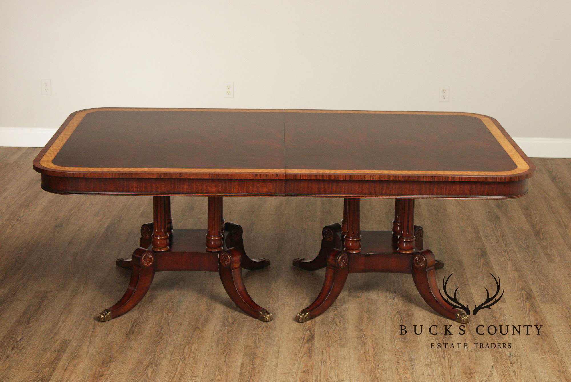 Henredon Natchez Mahogany Double Pedestal Dining Table With Three Leaves