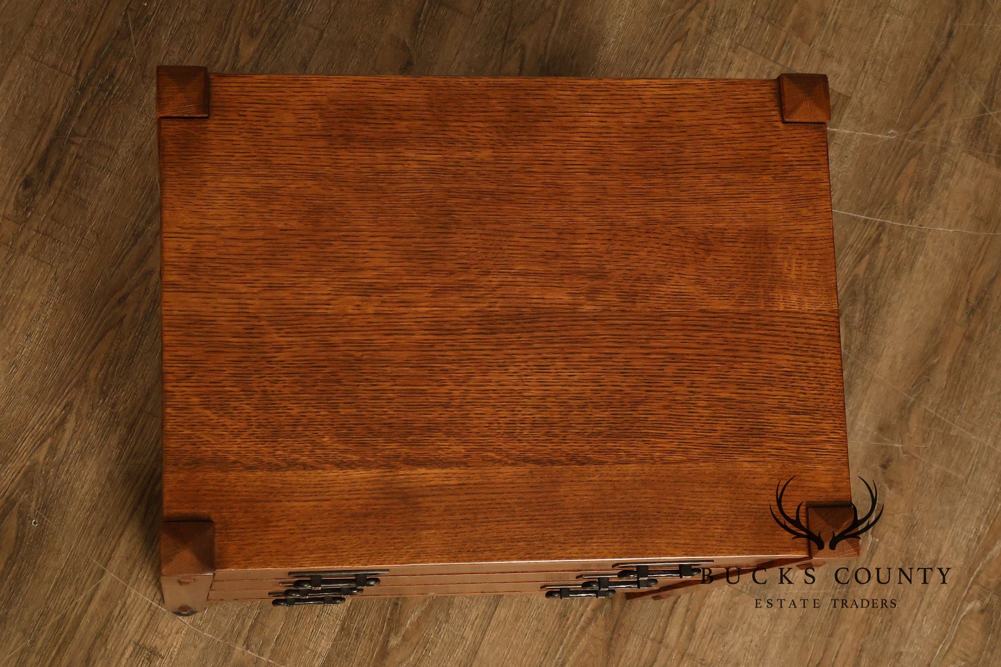 Stickley Mission Collection Pair Of Oak Chest Nightstands