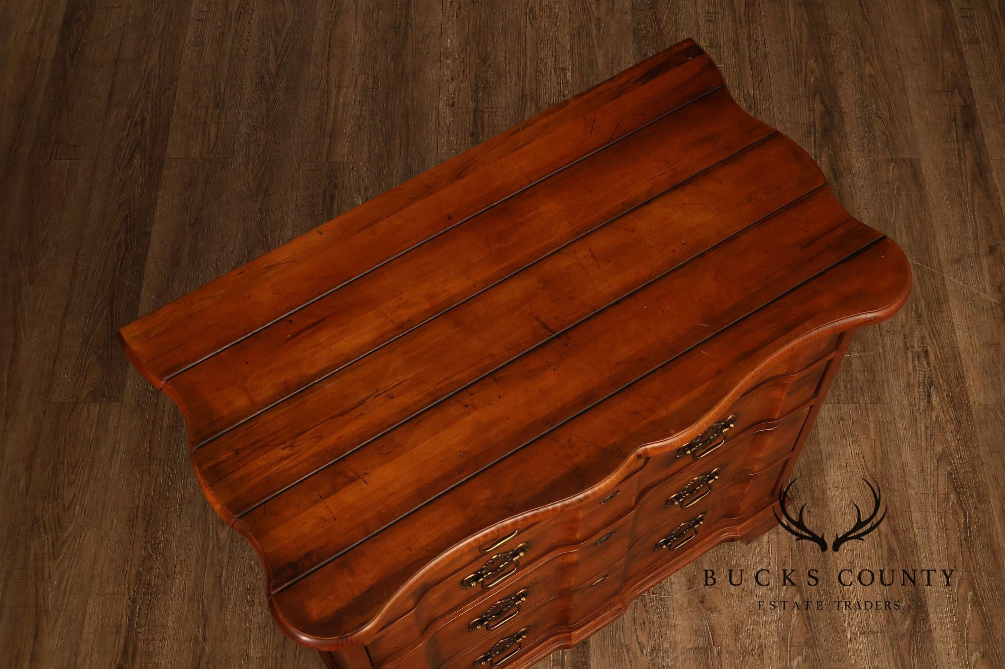 Century Furniture Georgian Style Pair of Blockfront Chests