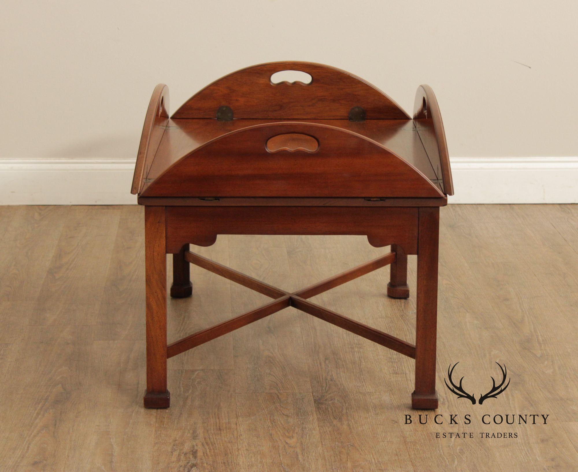 Heritage Chippendale Style Mahogany Butler's Tray Table