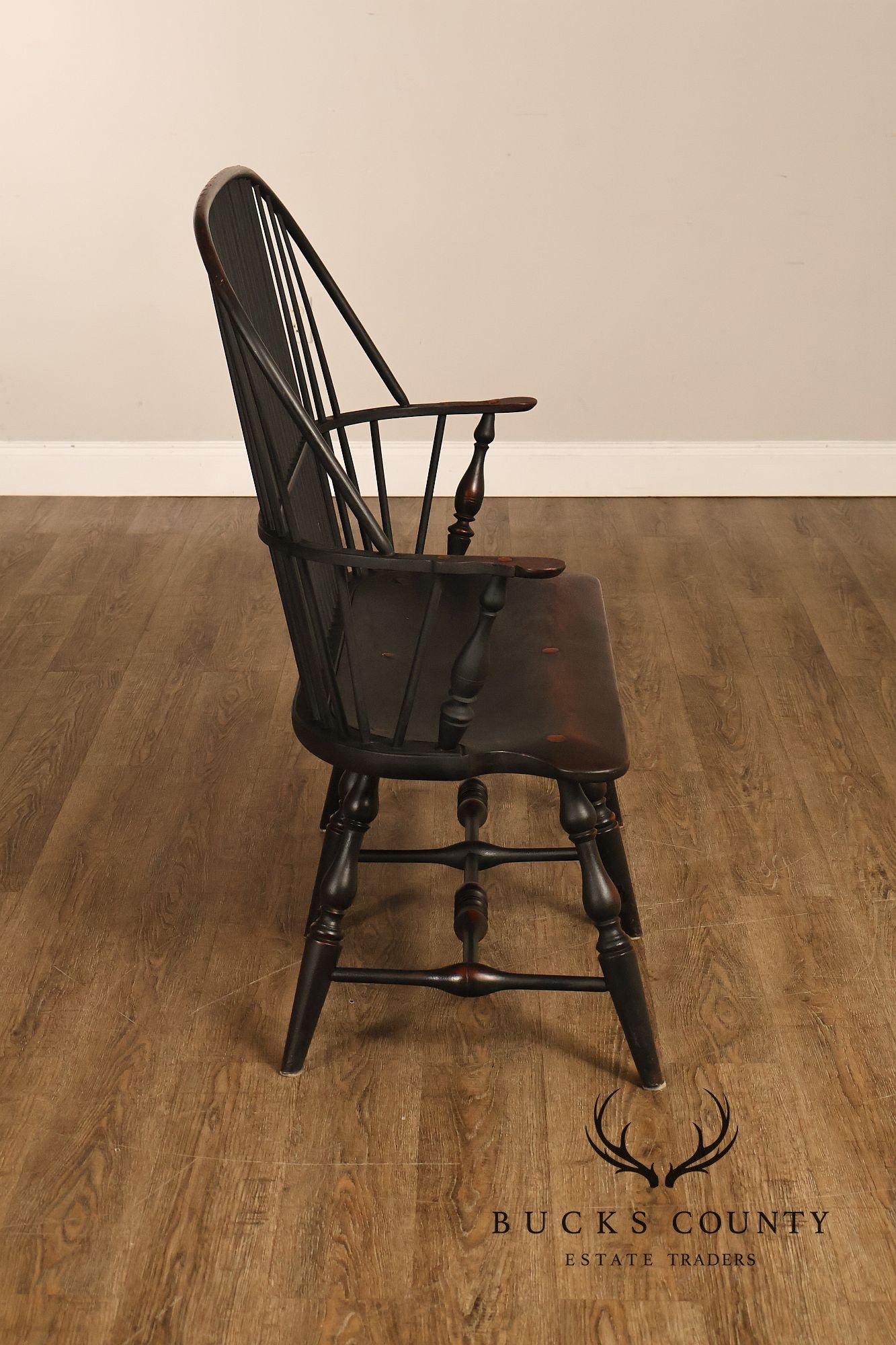 Custom Quality Black Painted Windsor Settee