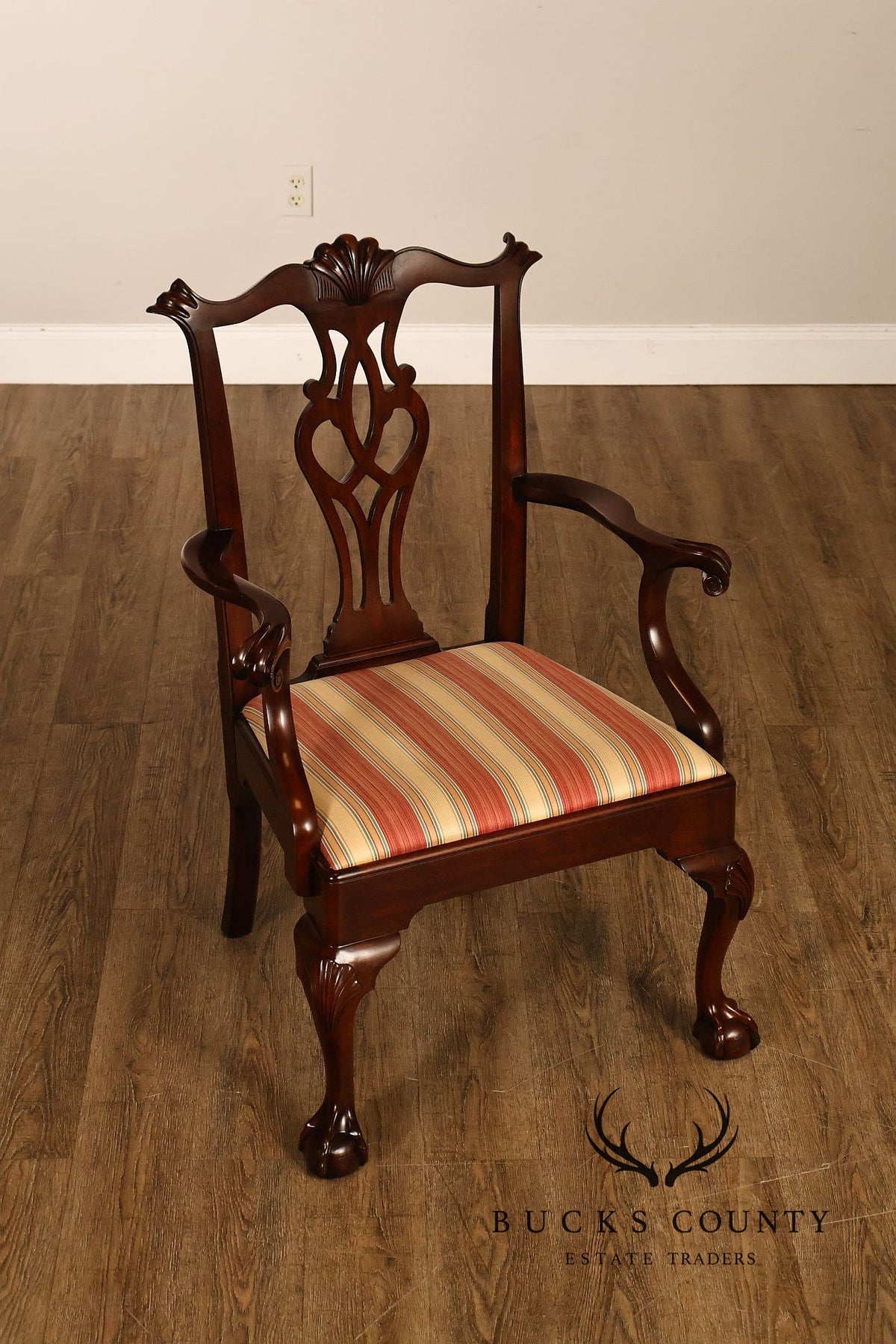 Henkel Harris Set Of Eight Chippendale Mahogany Dining Chairs