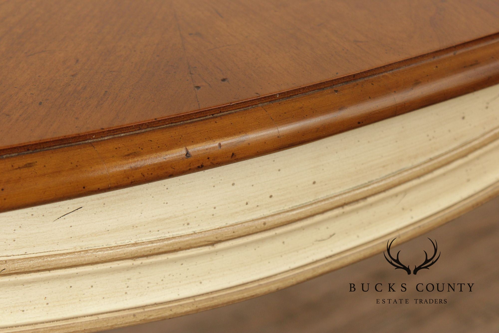 Henredon French Provincial Style Expandable Dining Table
