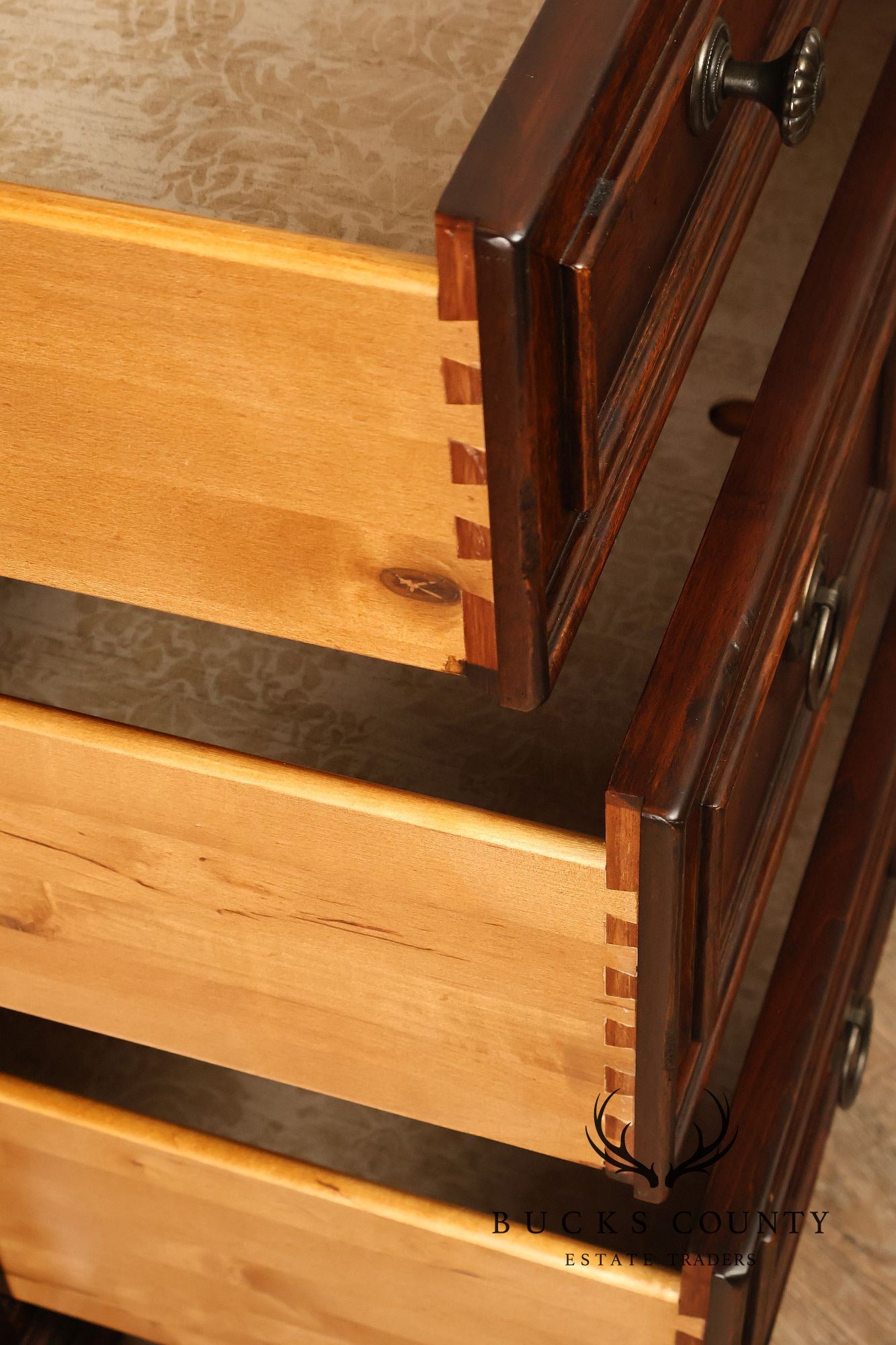 Grafton Street Mahogany Pair of Bedside Chests Nightstands