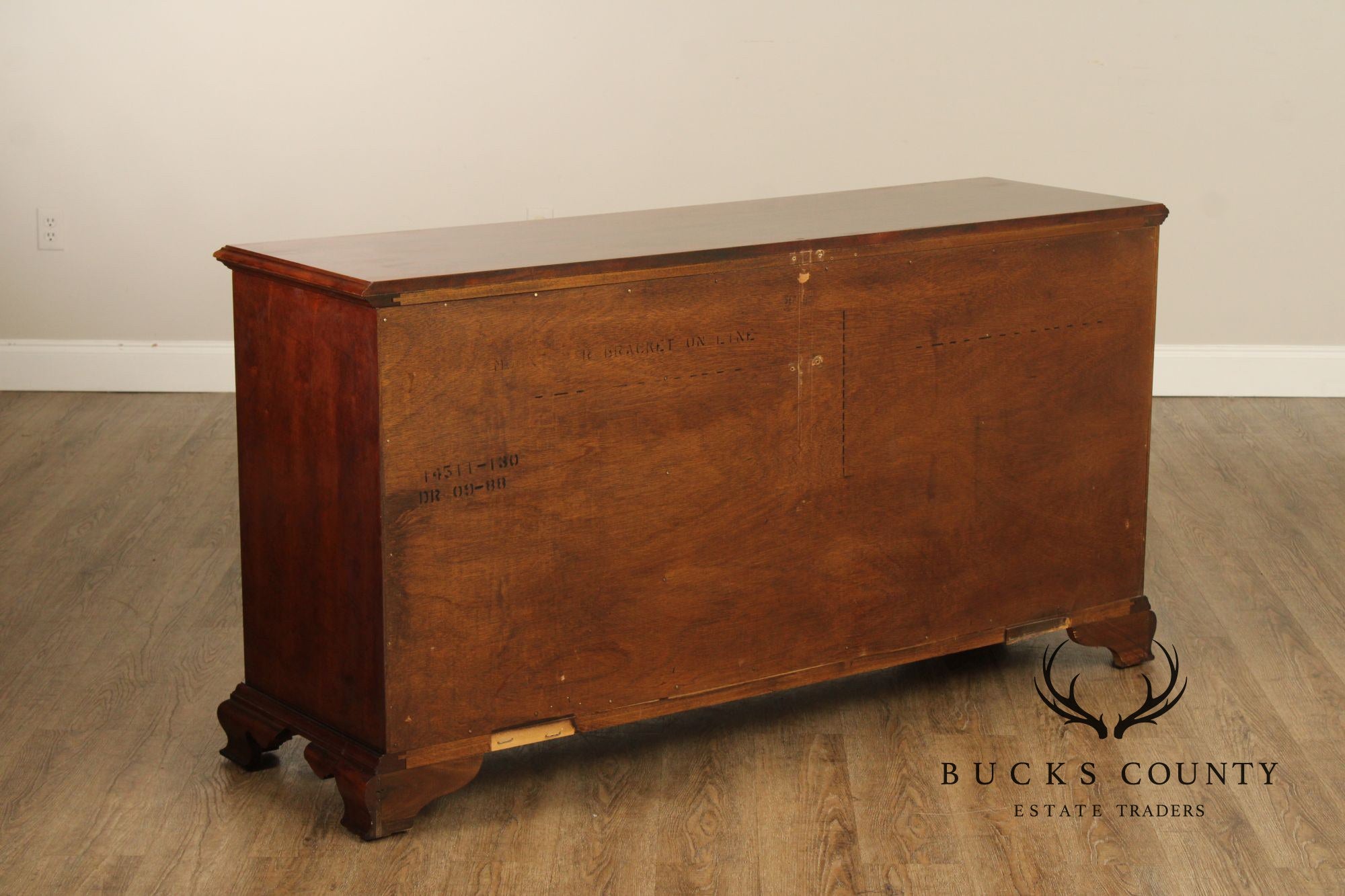 Thomasville 'The Mahogany Collection' Long Dresser