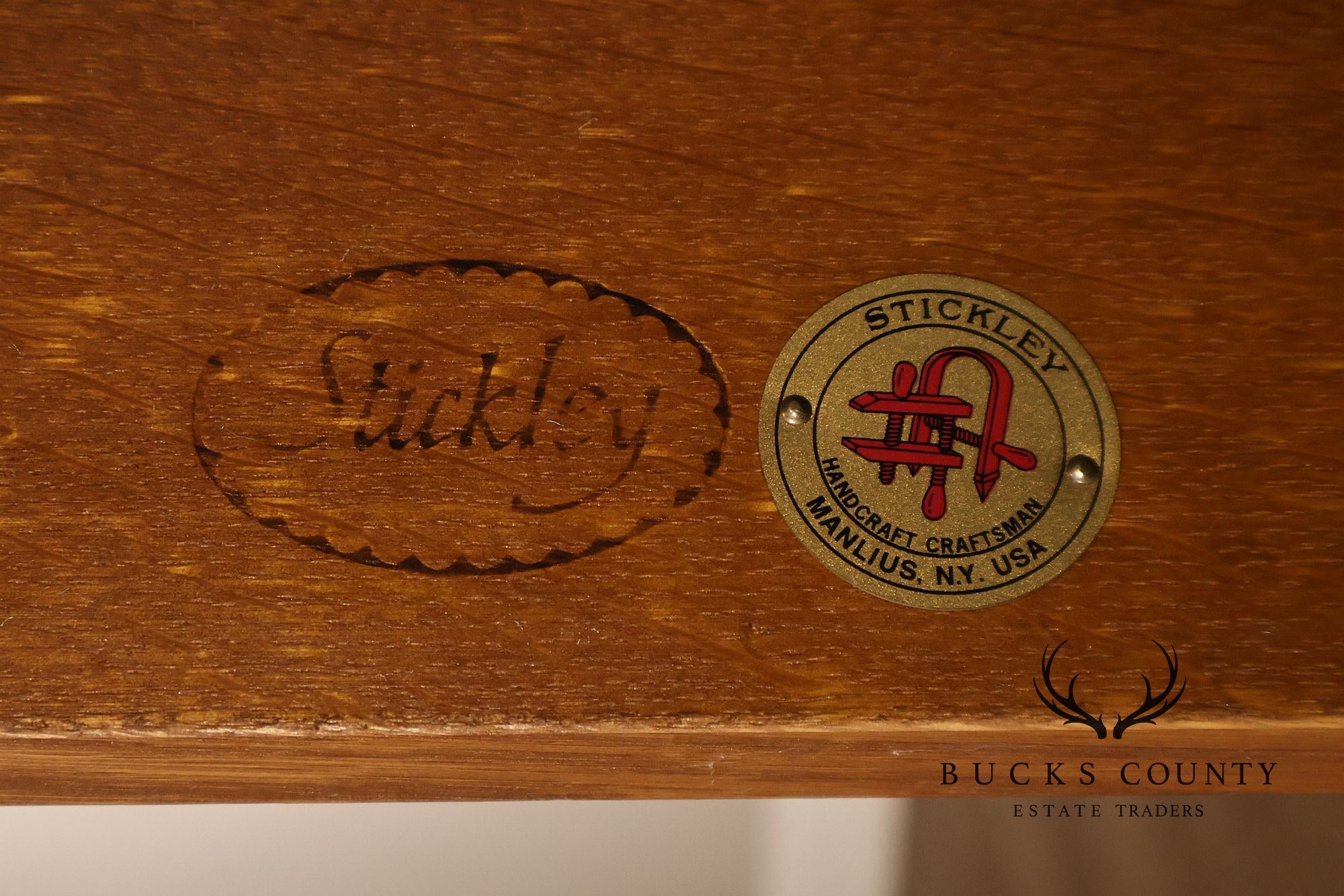 Stickley Mission Harvey Ellis Pair Of Inlaid Cube Chairs