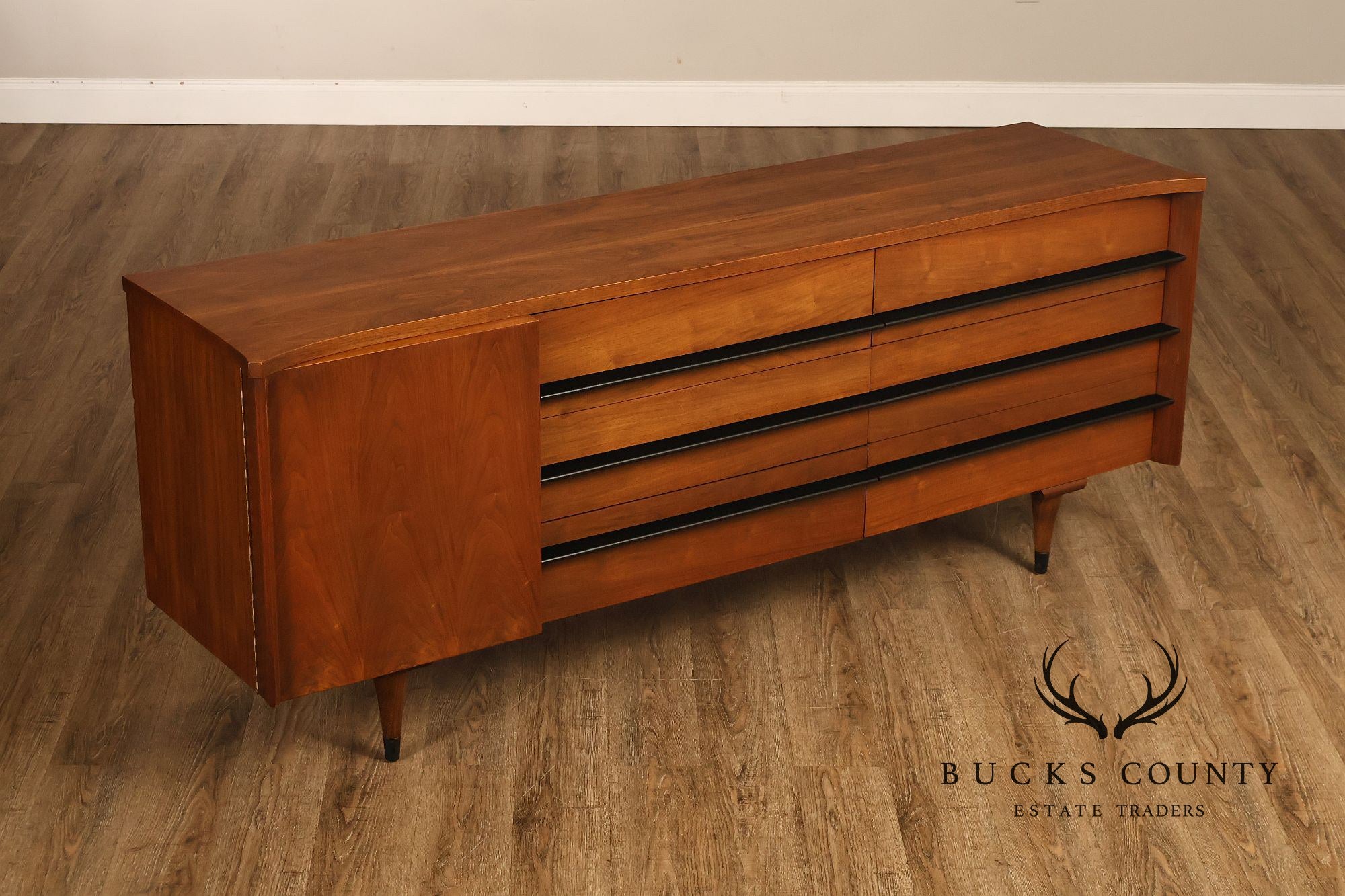 American of Martinsville Mid Century Modern Walnut Chest of Drawers