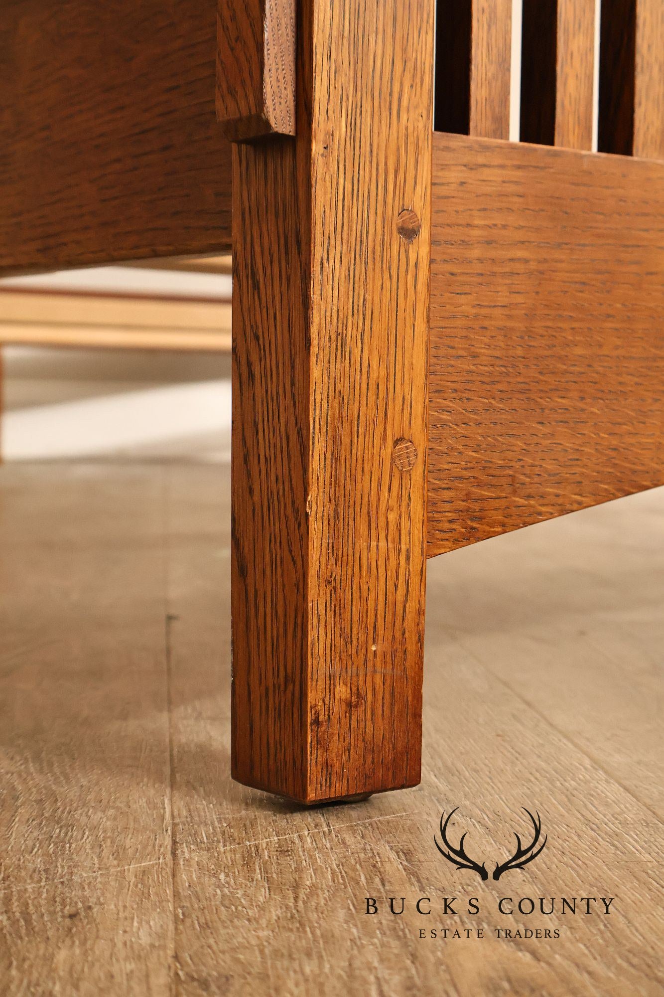 Stickley Mission Collection Oak Spindle Queen Bed