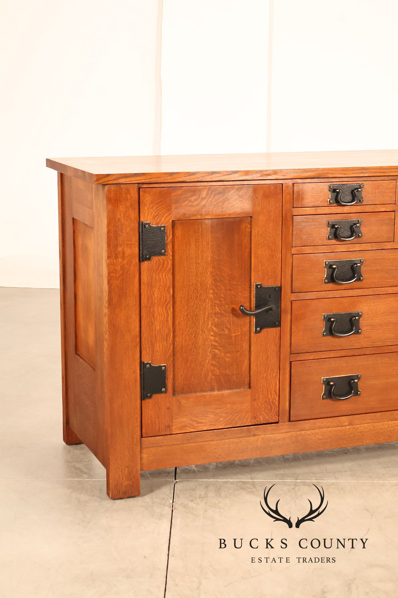 Stickley Syracuse Mission Collection Syracuse  Oak Sideboard