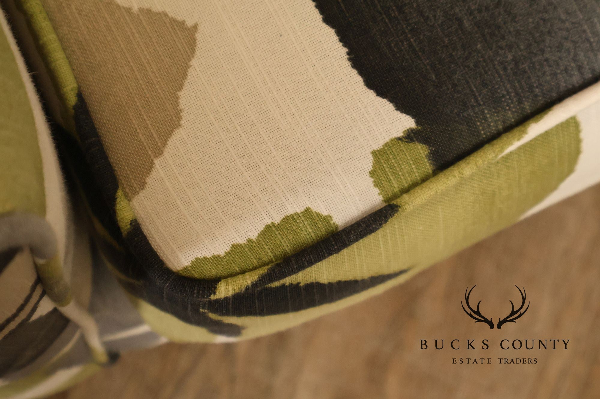 Fusion Furniture 'Daine' Accent Armchair