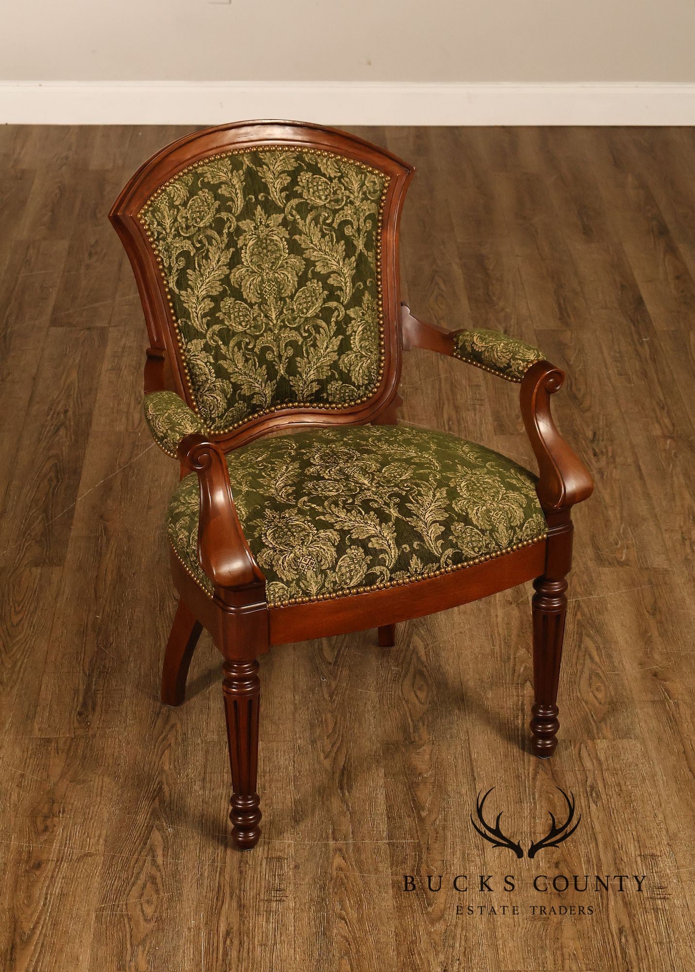 Henredon English Regency Style Set of Eight Mahogany Dining Chairs