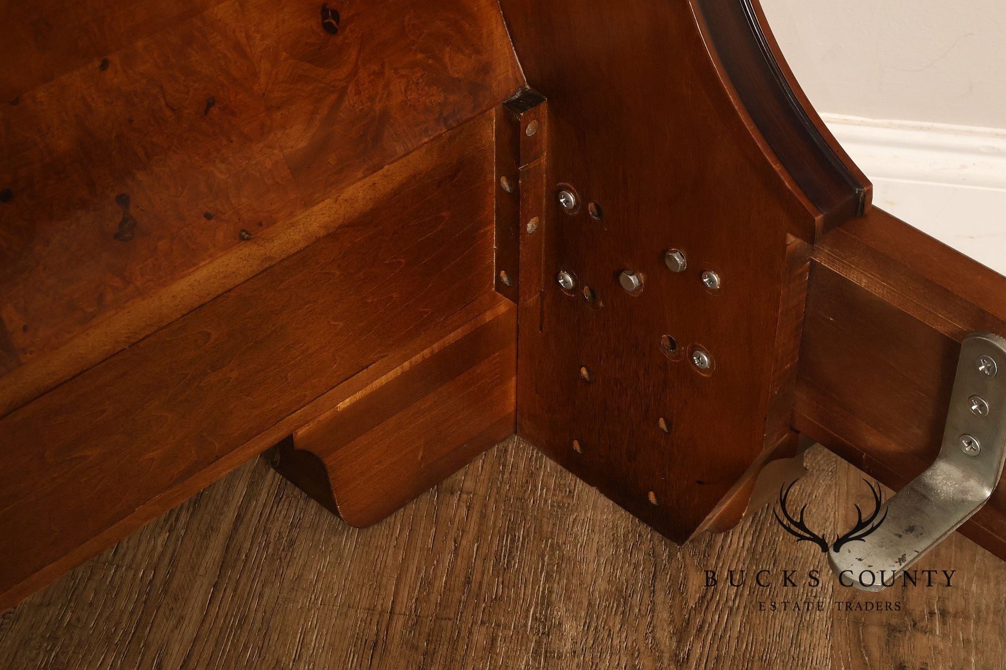 Henredon 'Charles X' King Size Burlwood Sleigh Bed
