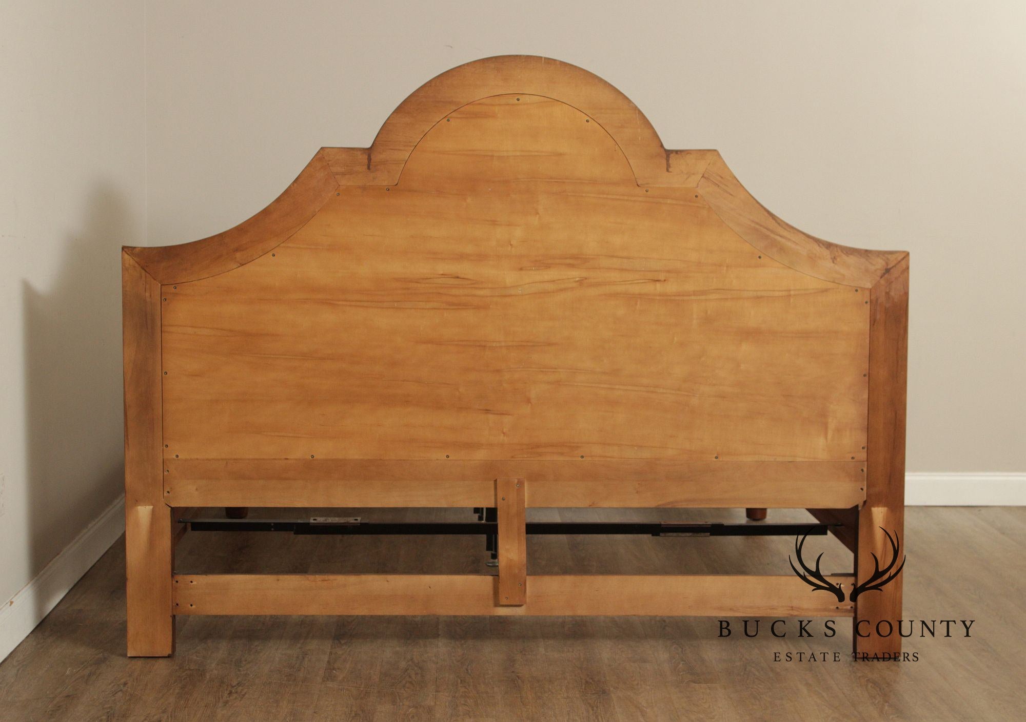 Century Furniture Traditional Cherry Messina King Size Bed