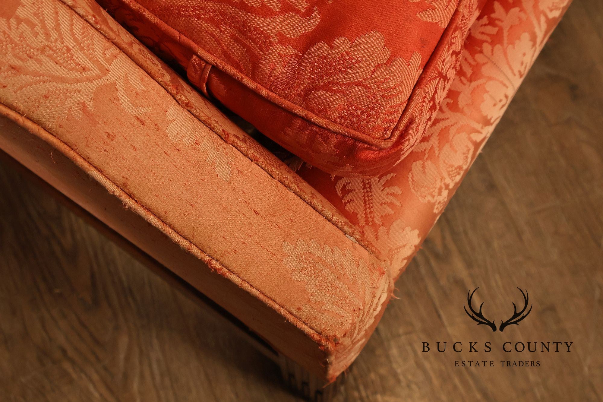 Southwood Chippendale Style Mahogany Camelback Sofa